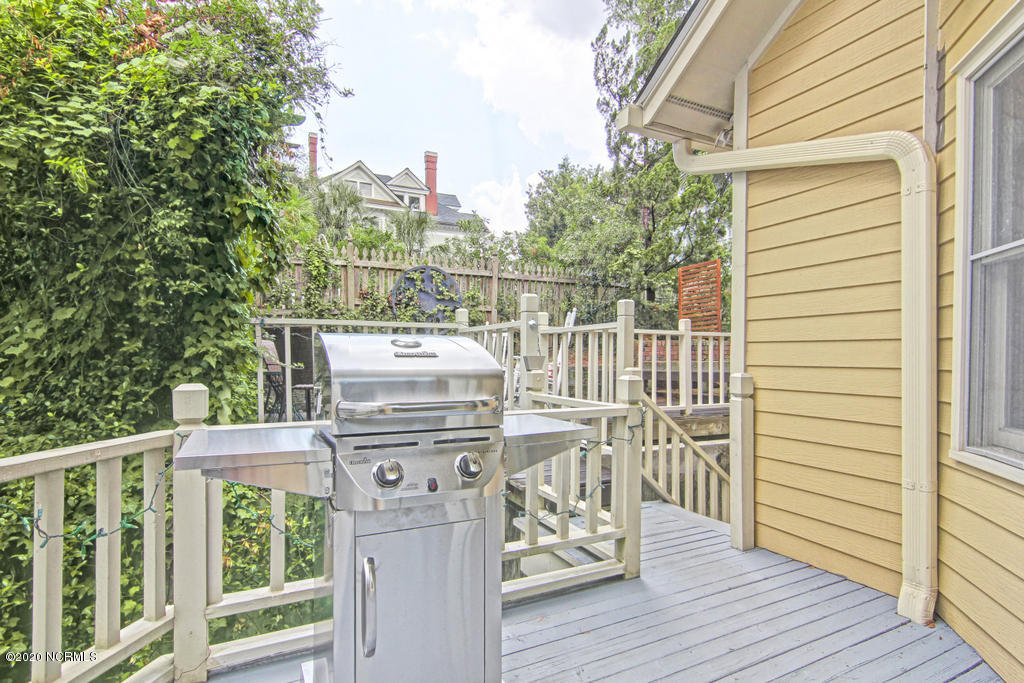 100537603 | Photo 15