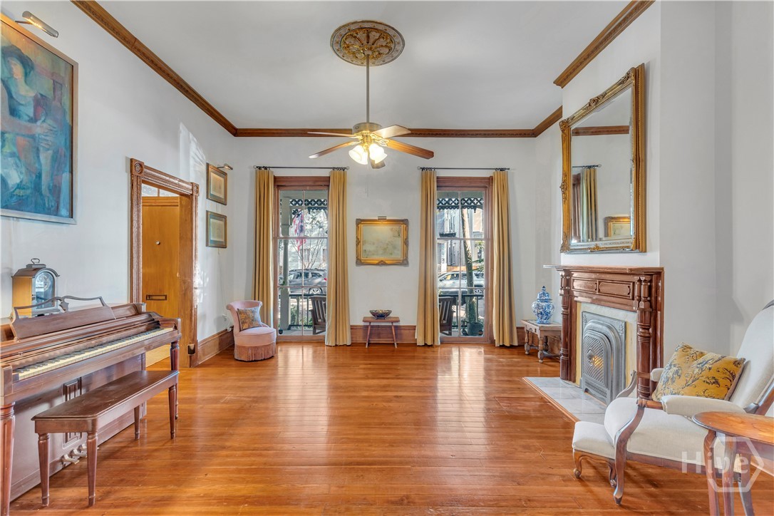 213 W Duffy Street, Savannah, GA, 31401