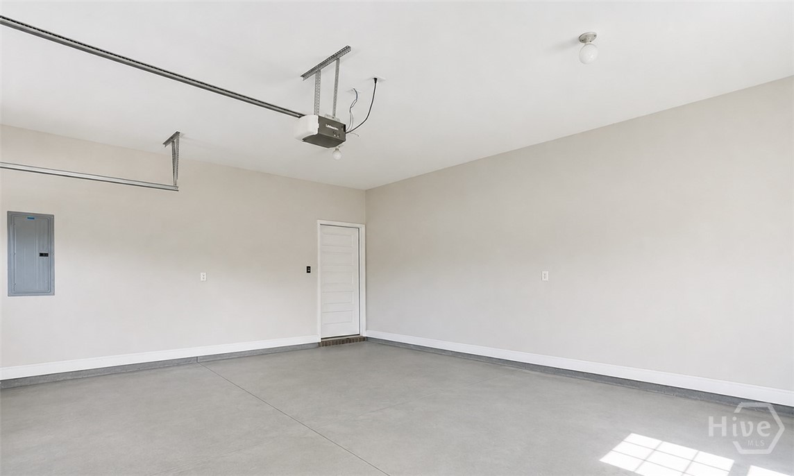 225 Alcovy Circle