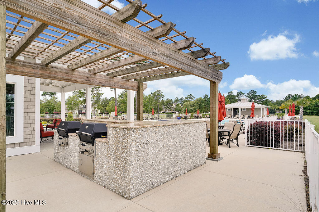 100501196 | Photo 25