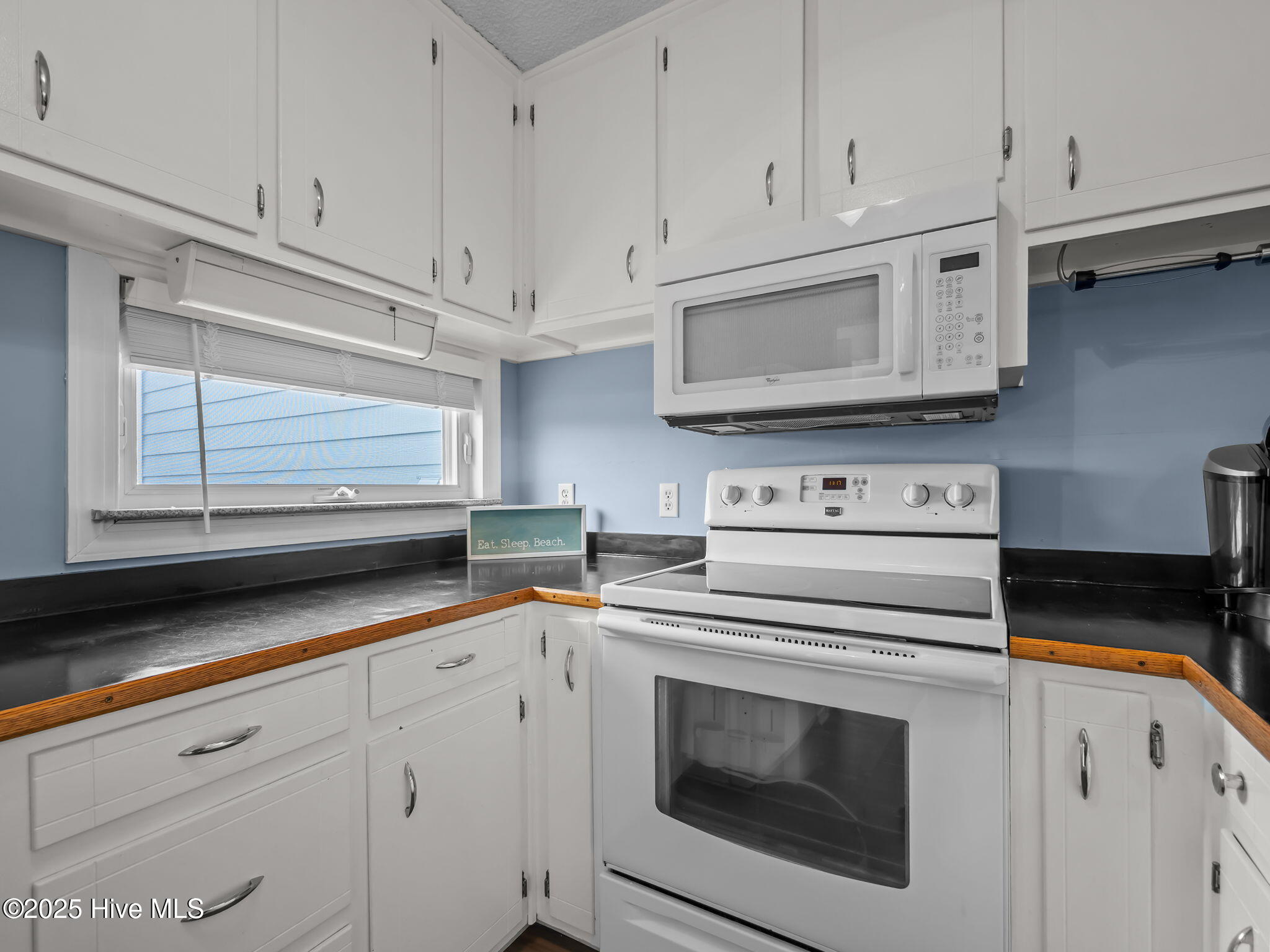 100534121 | Photo 12