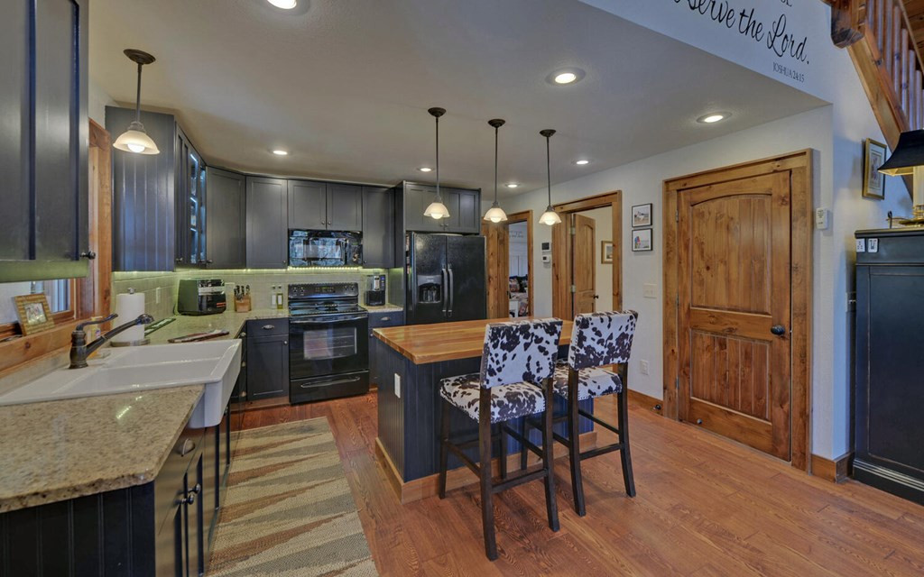 483 Vineyard Creek Way, Murphy, NC 28906 Listing Photo  10