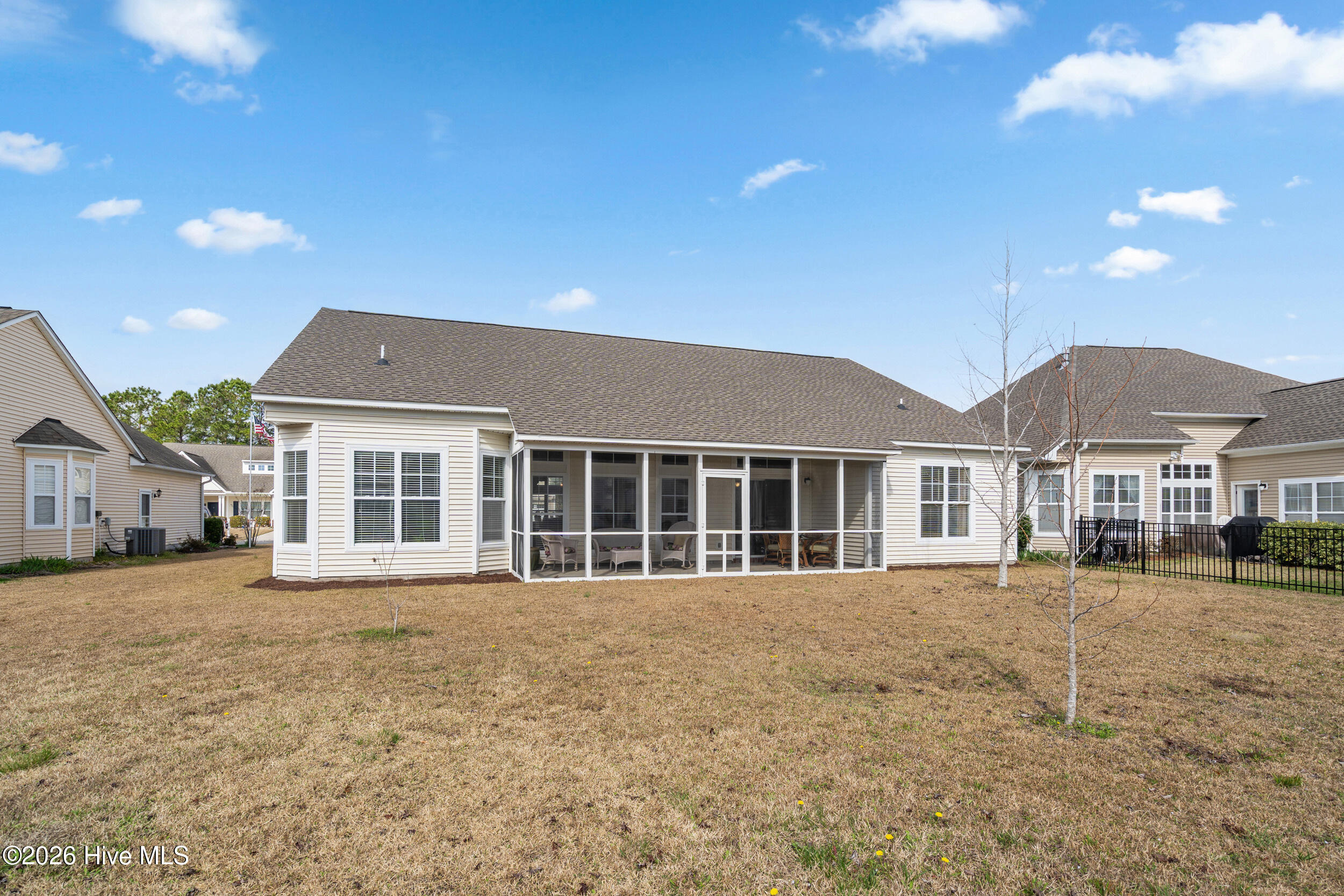 100558962 | Photo 29