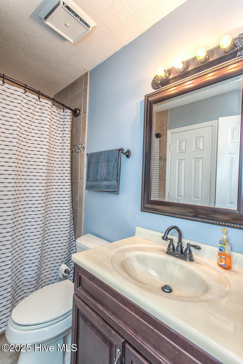 100530342 | Photo 20