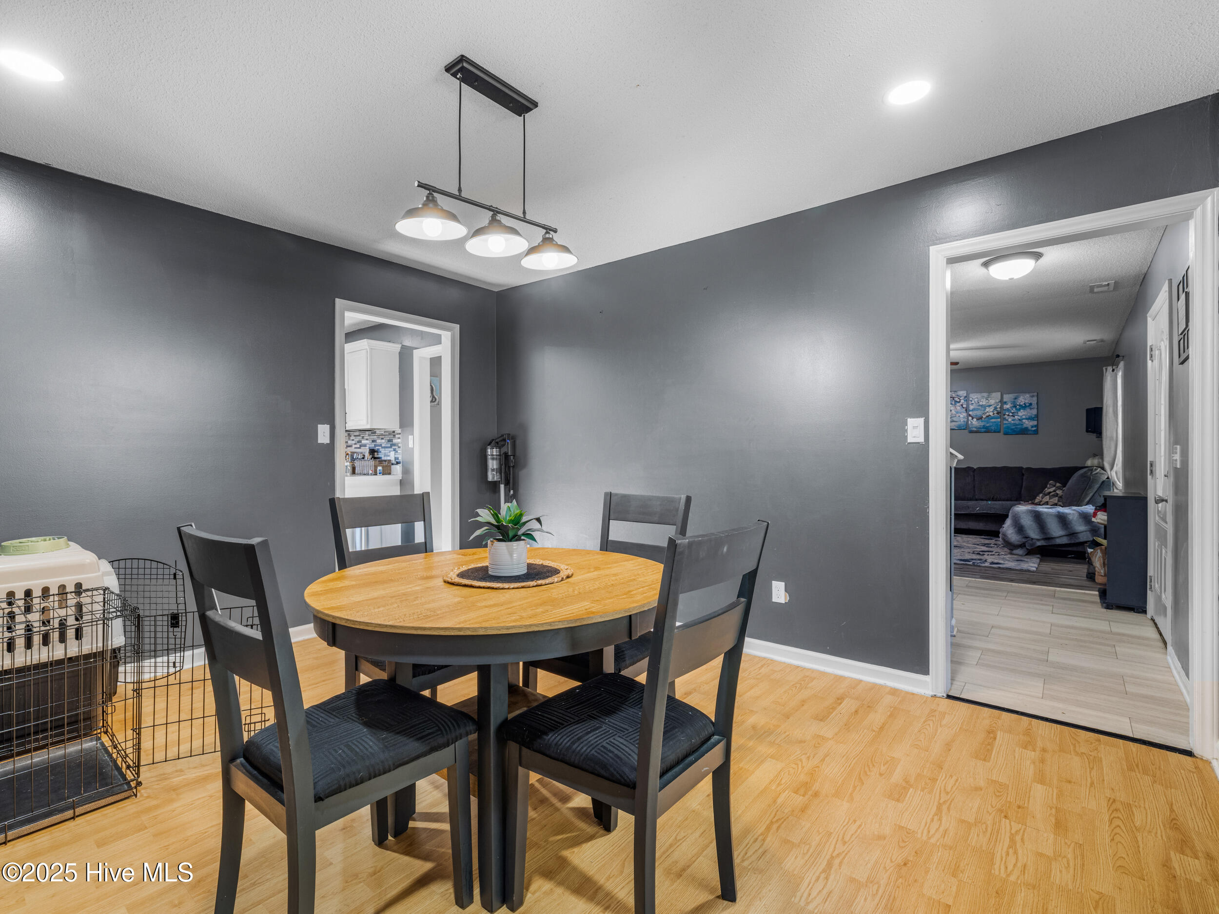 100541472 | Photo 10