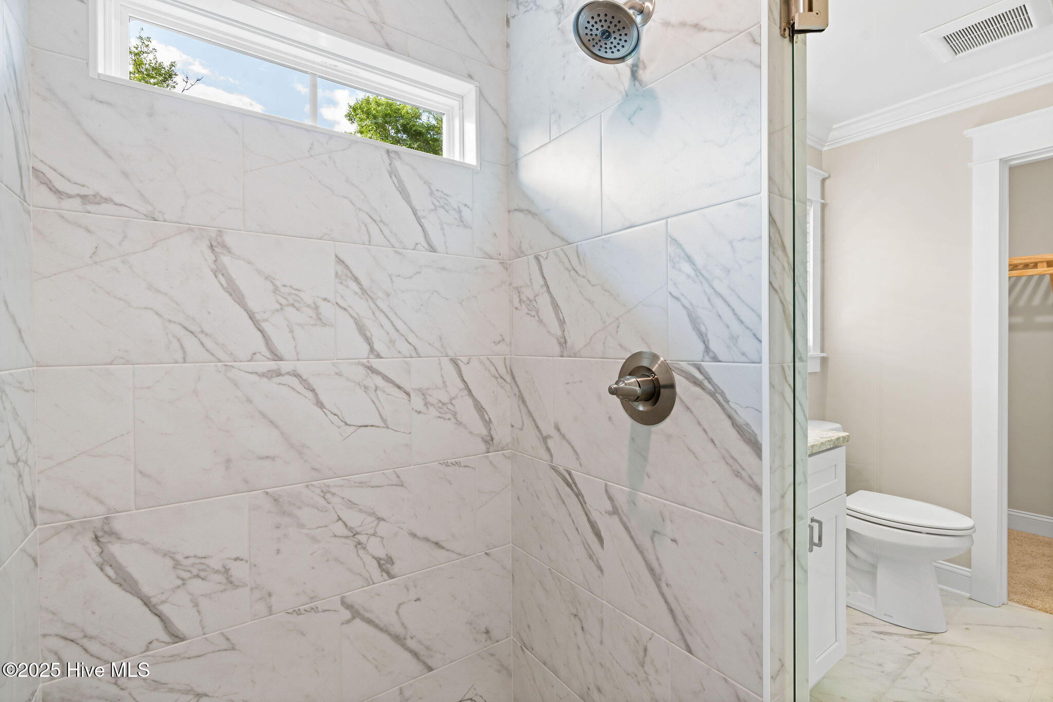 100524622 | Photo 48