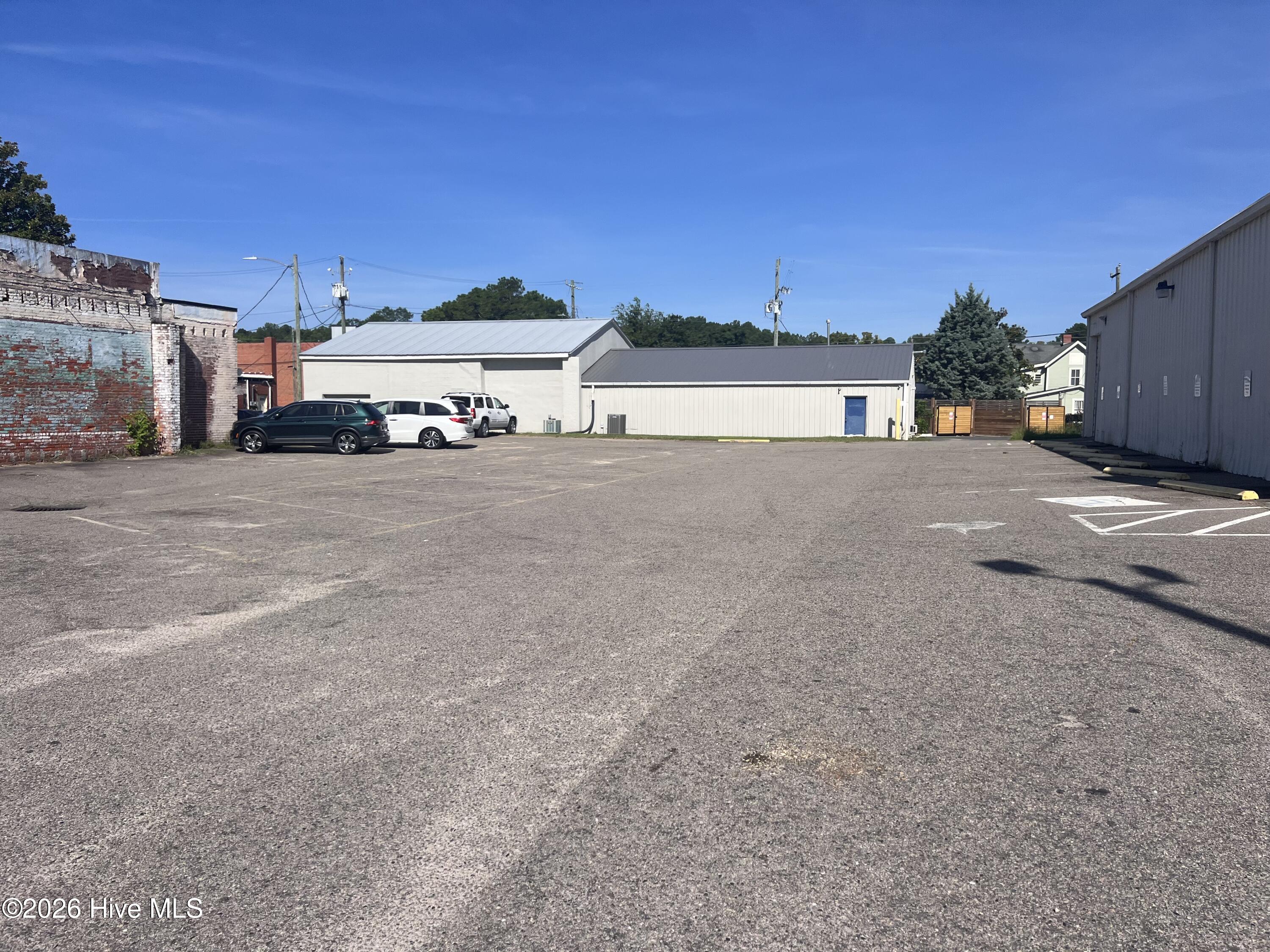 Exterior photo of 177 N Sycamore Street, Aberdeen, NC 28315. MLS: 100598496
