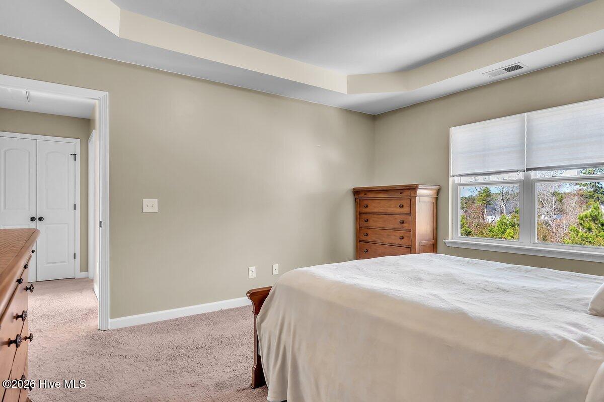 100558993 | Photo 33