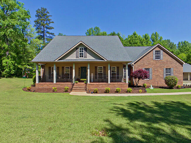 2053 Cobbham Road, Thomson, GA 30824 Listing Photo  1