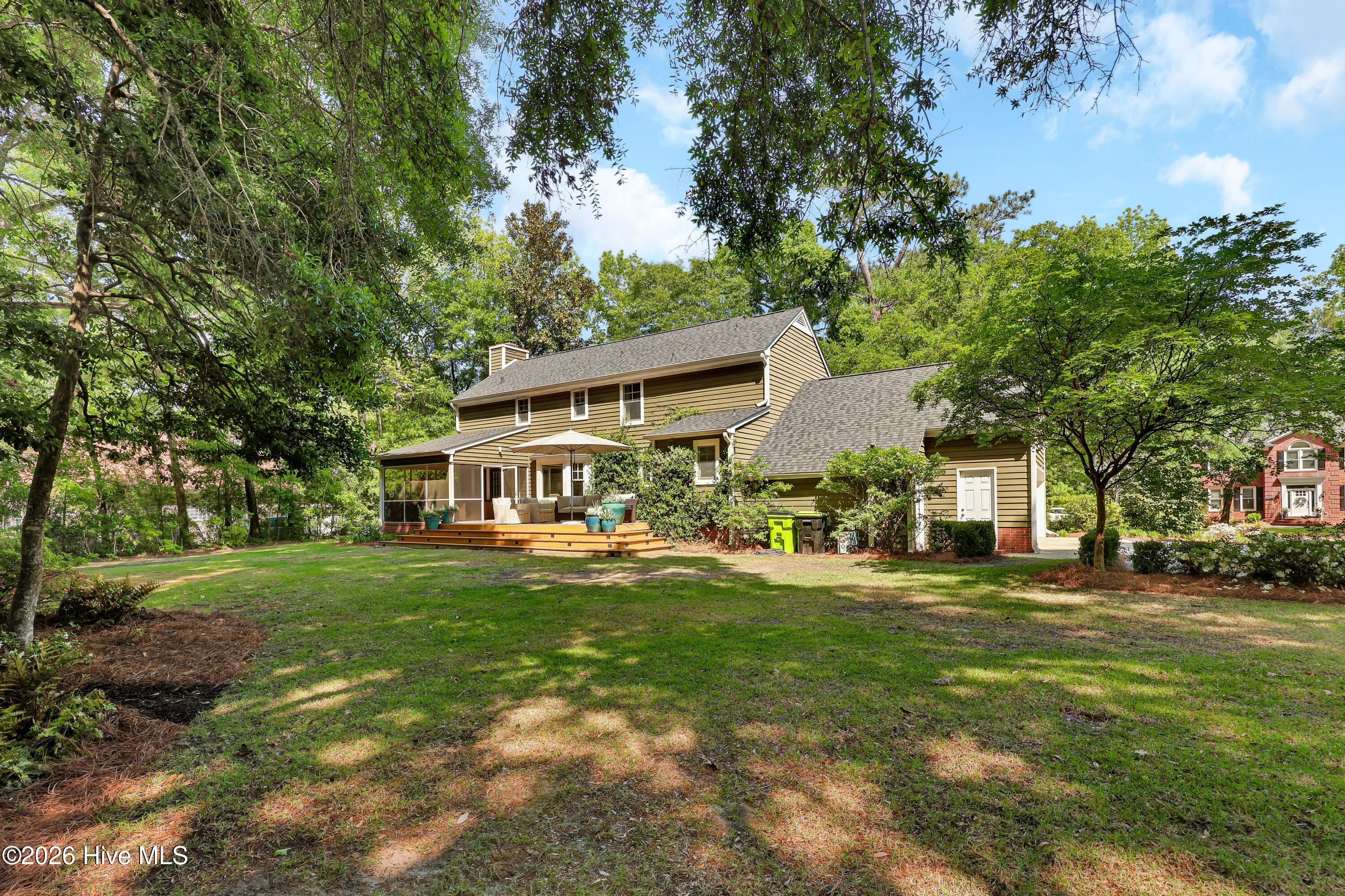 100569392 | Photo 47