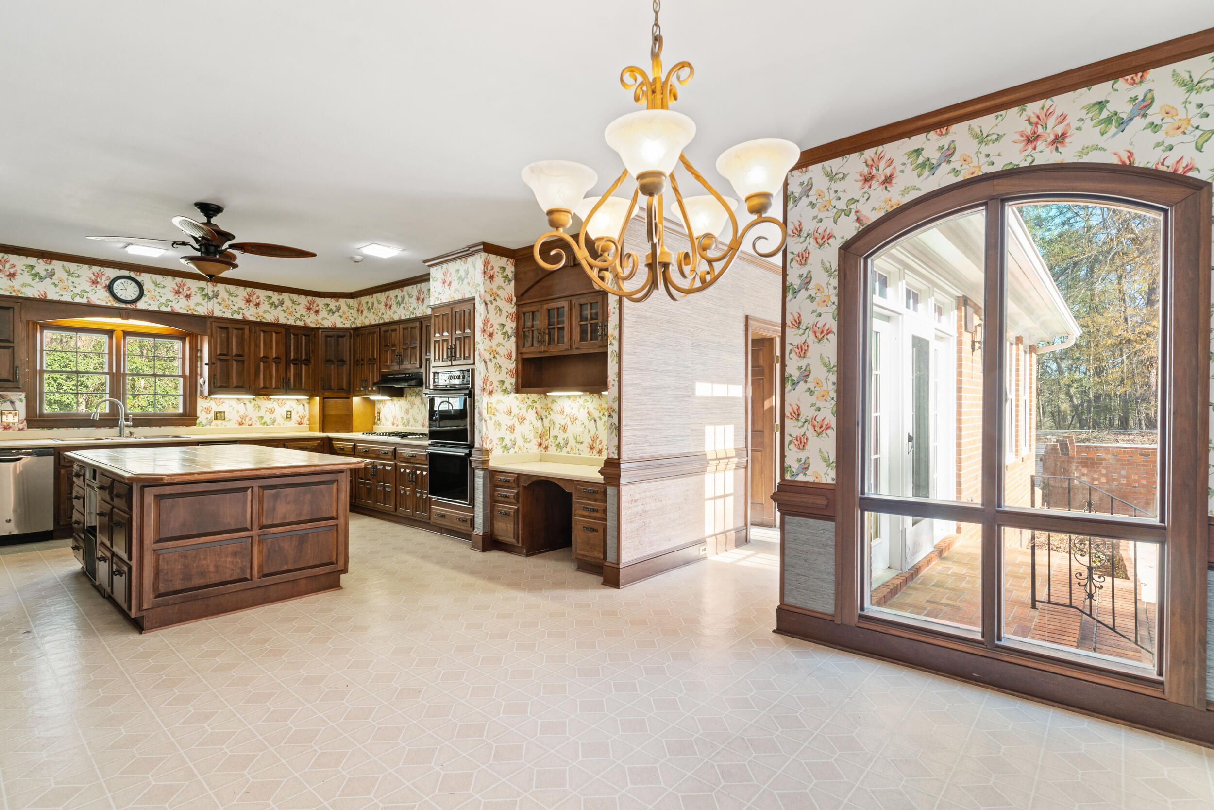 Breakfast room