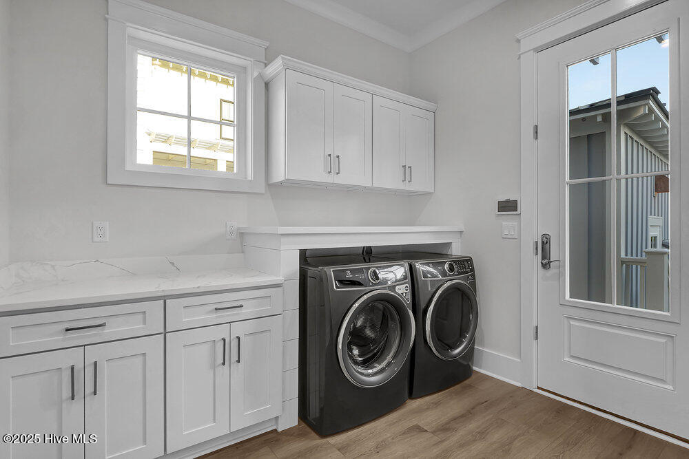 100507962 | Photo 16