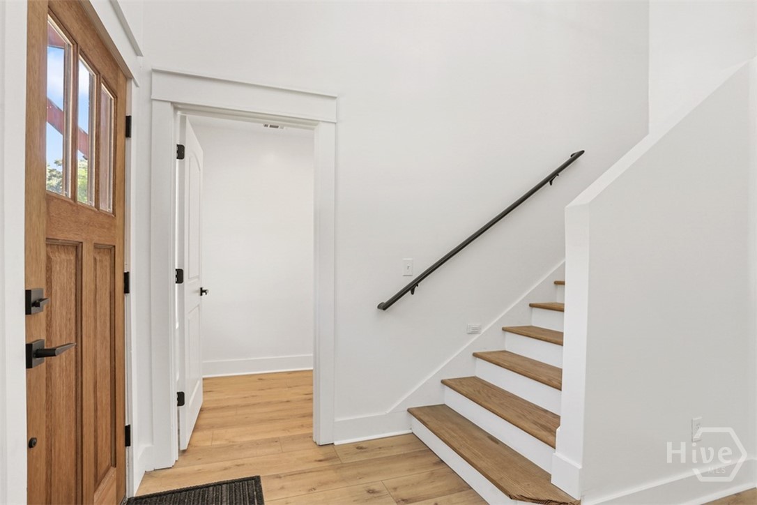27 Pine Drive