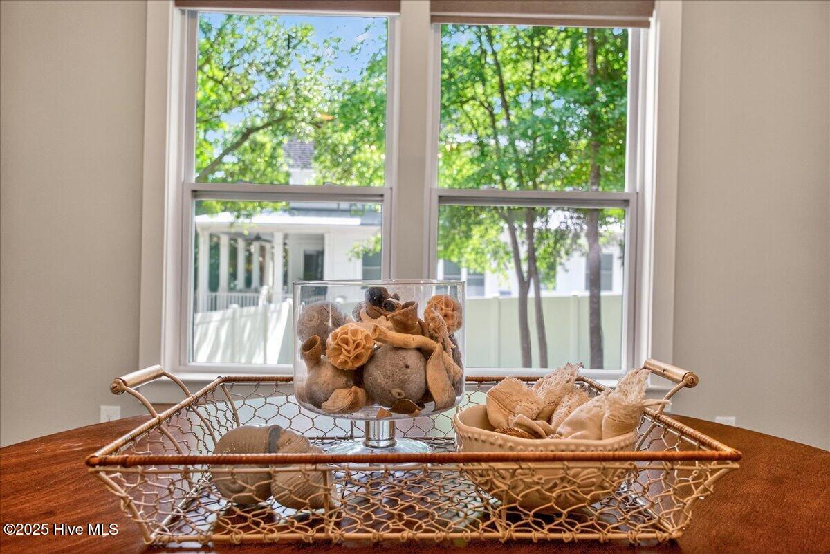 100514096 | Photo 14