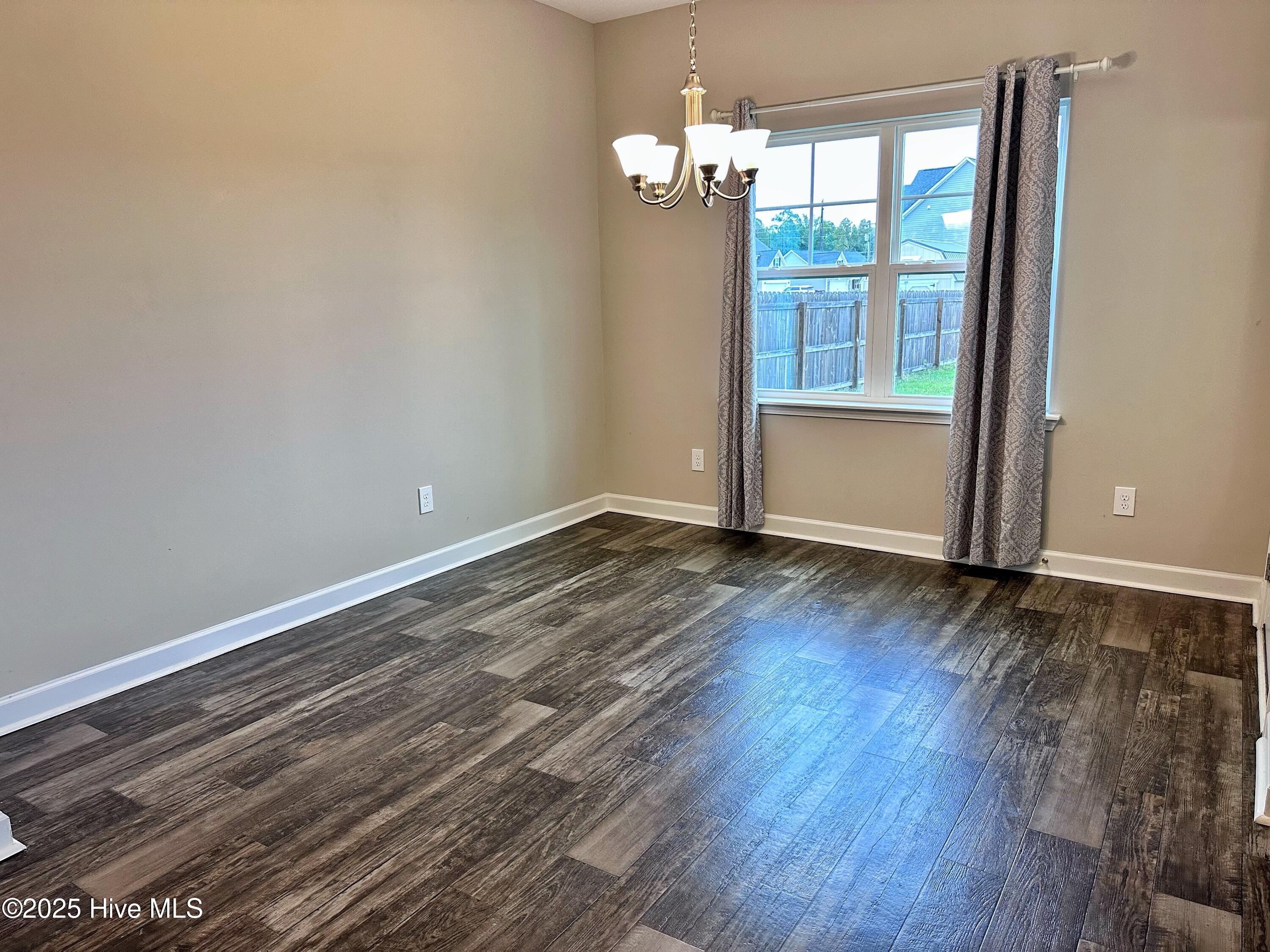 503 Violet Court, Maysville, NC 28555 – photo 13: IMG_3145