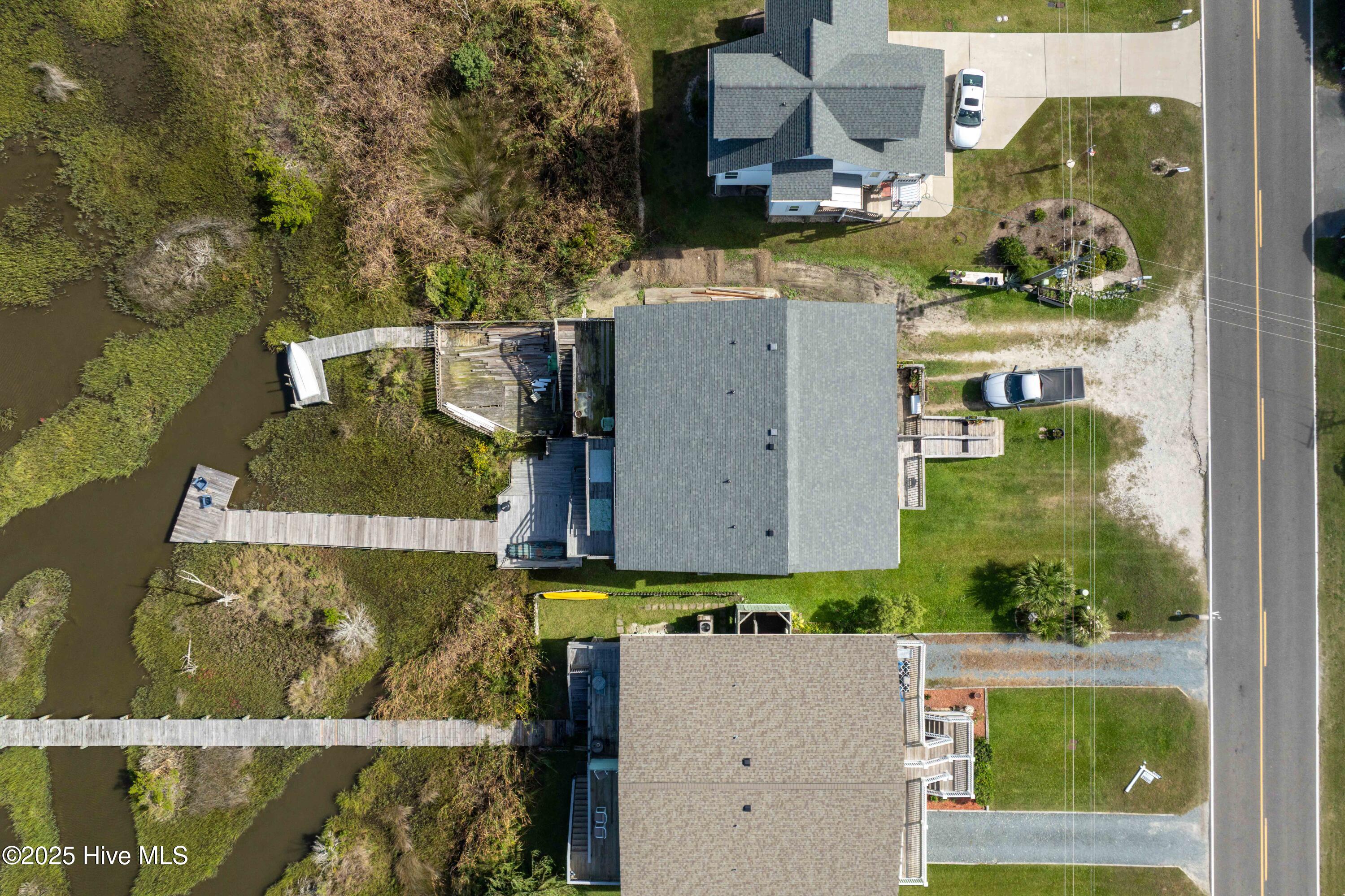 100534392 | Photo 34