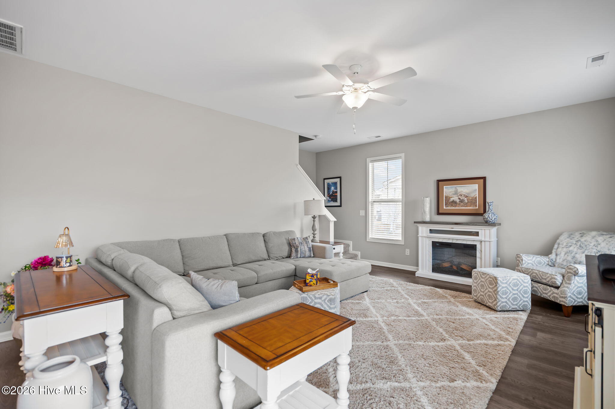 100555693 | Photo 19