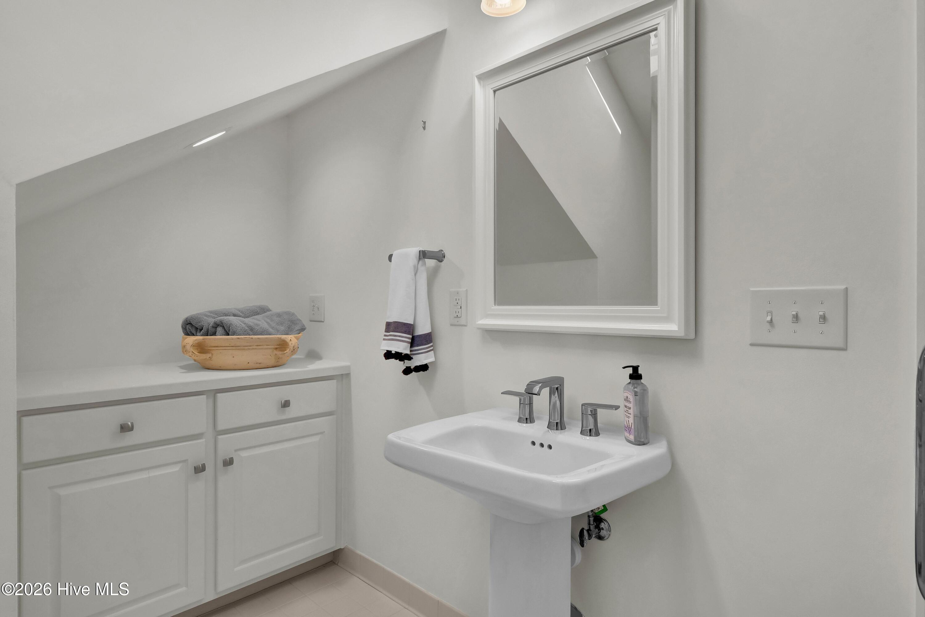 100552797 | Photo 53