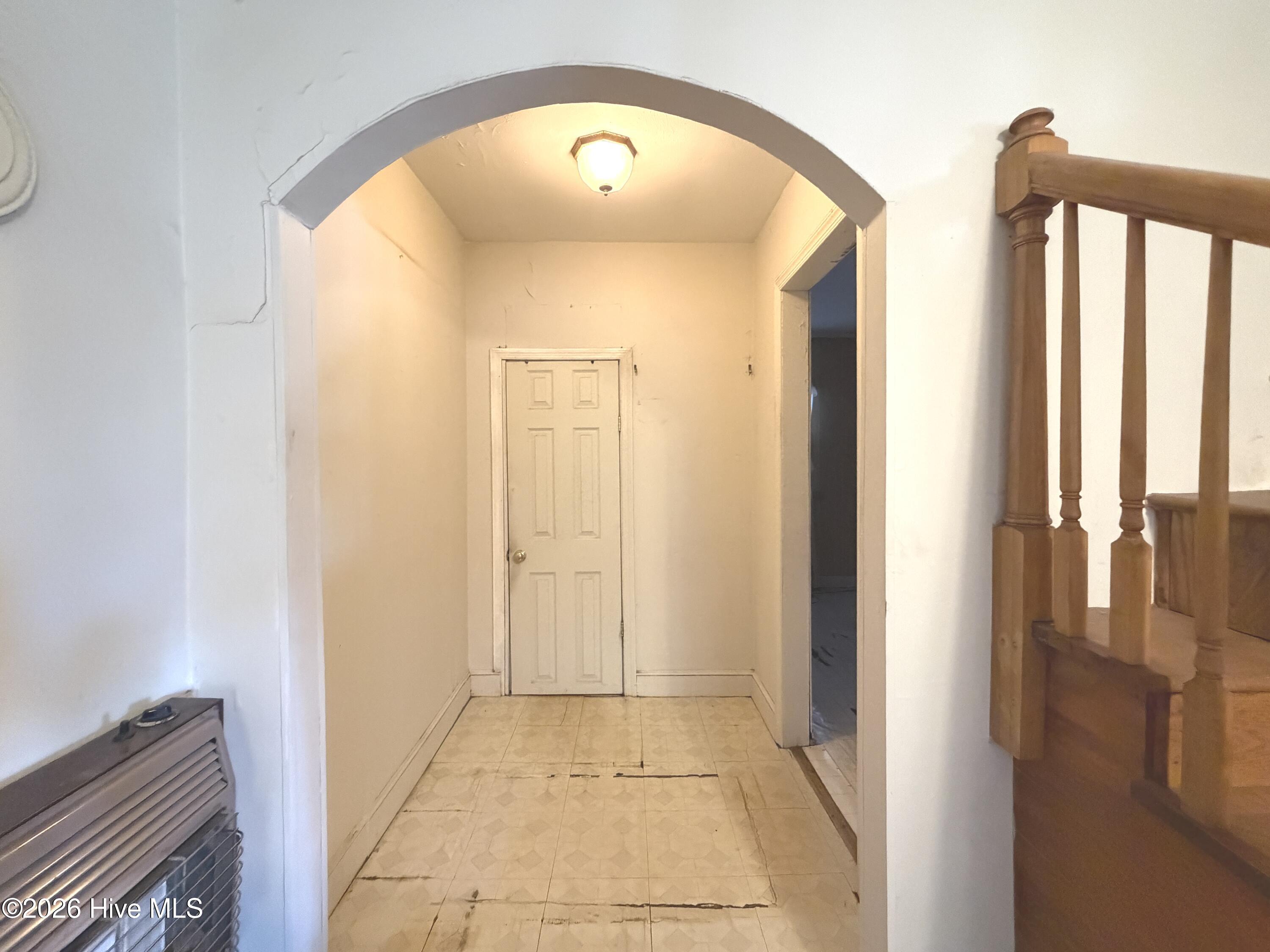 100568518 | Photo 12