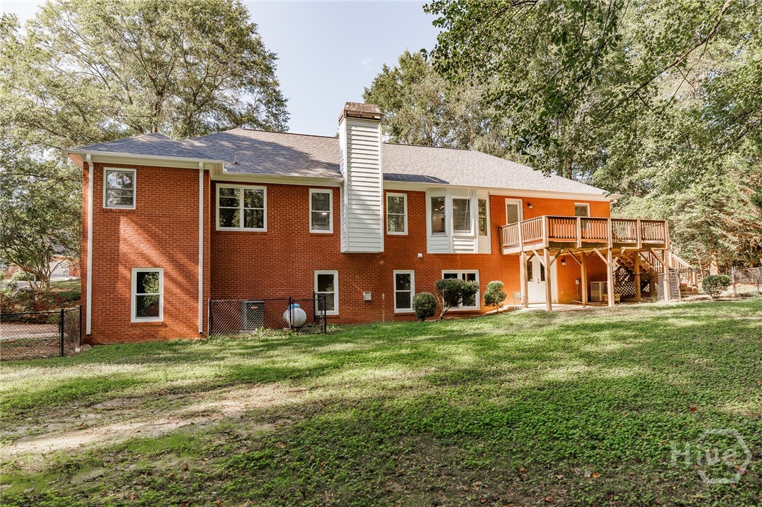 1220 Twelve Oaks Circle