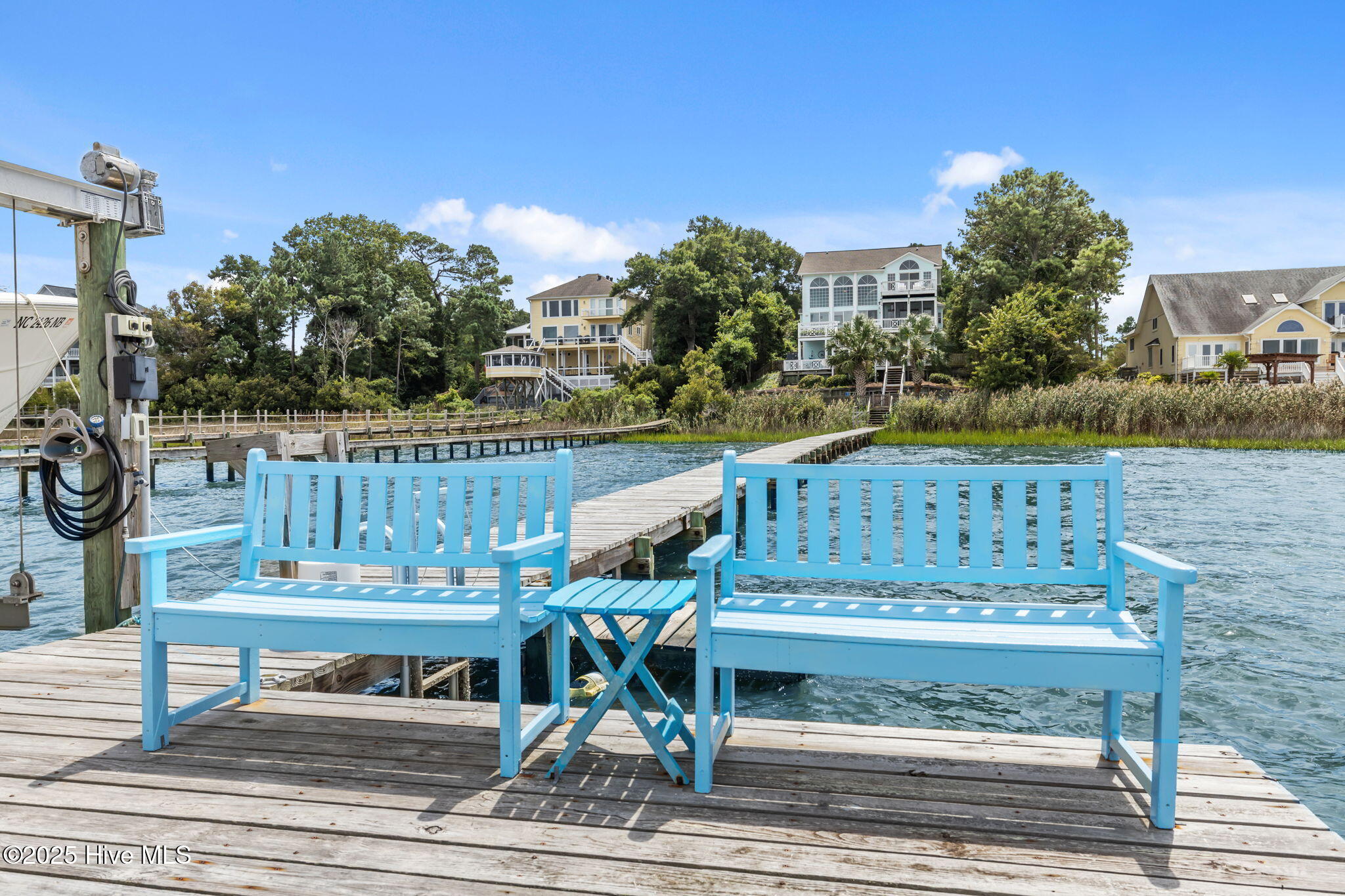 100526742 | Photo 57