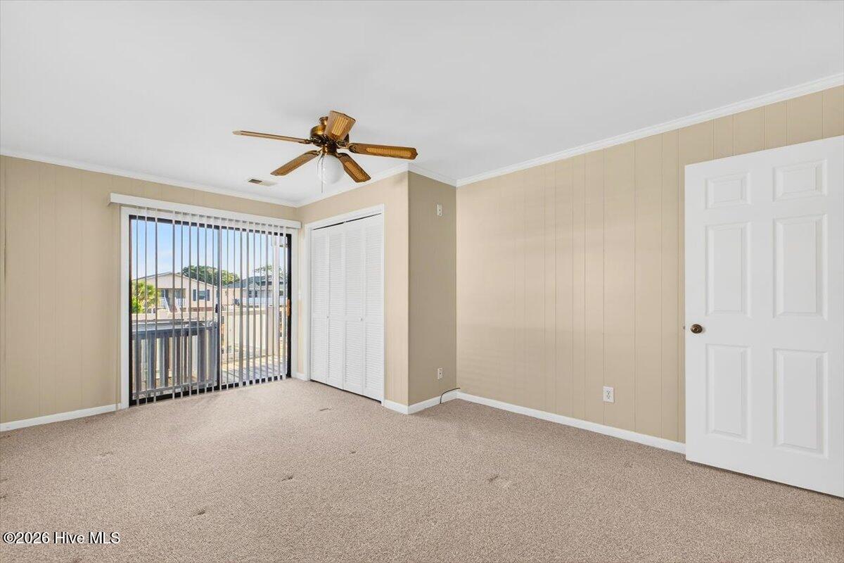 100548293 | Photo 29