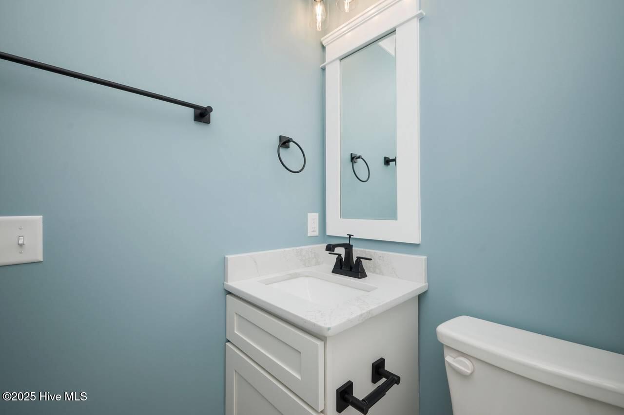 100527522 | Photo 55