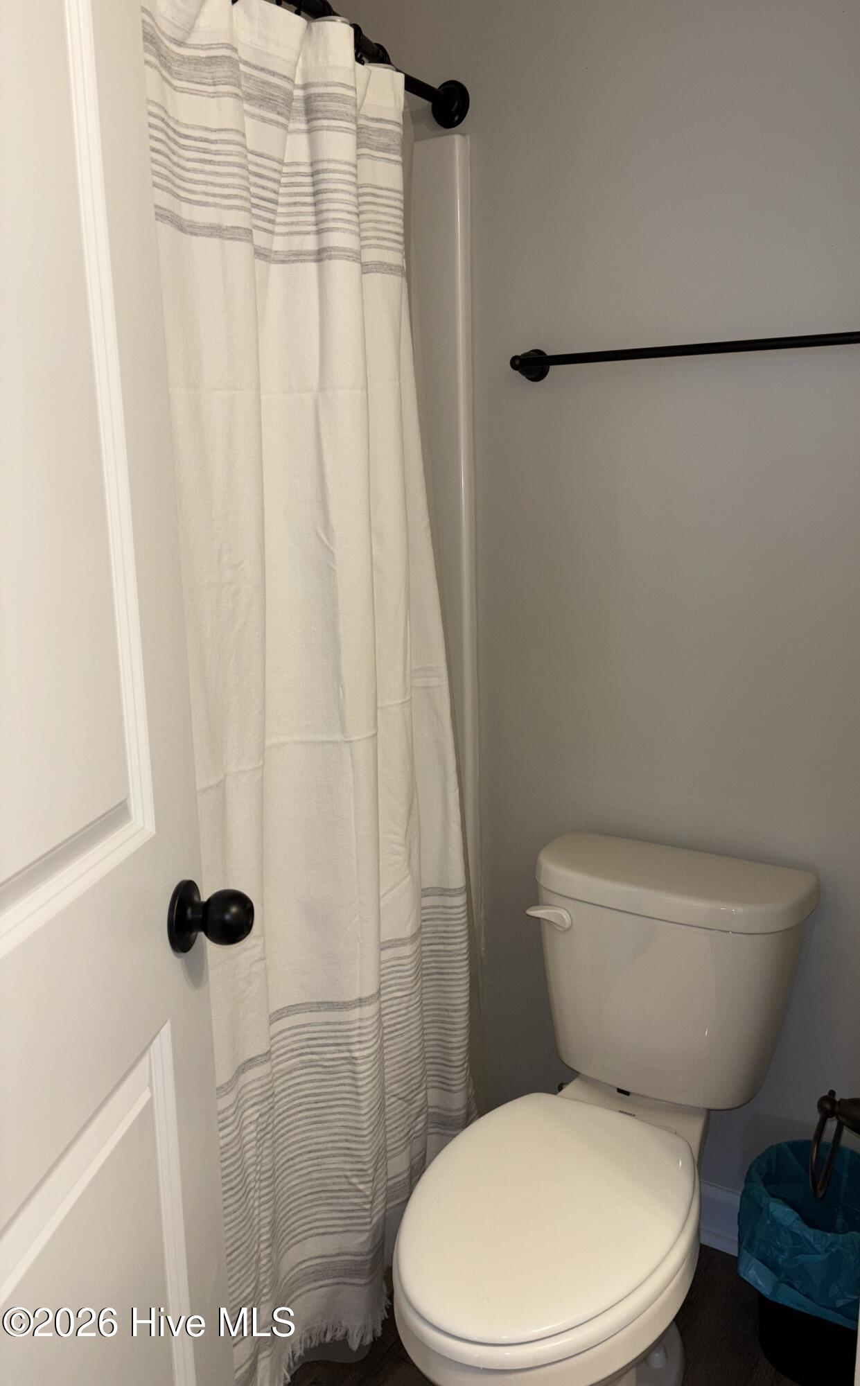 100560134 | Photo 28