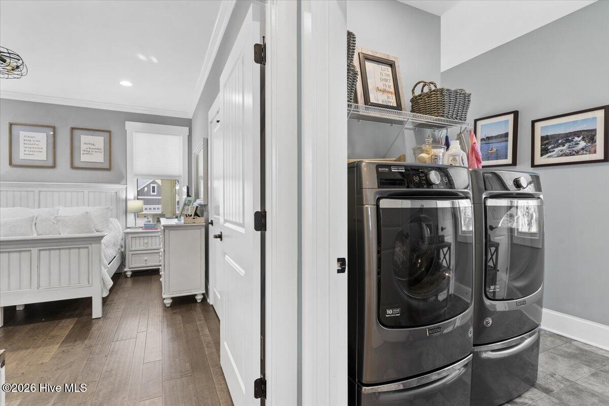 100547784 | Photo 37