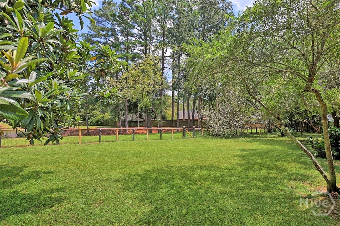 10 W Sagebrush Lane