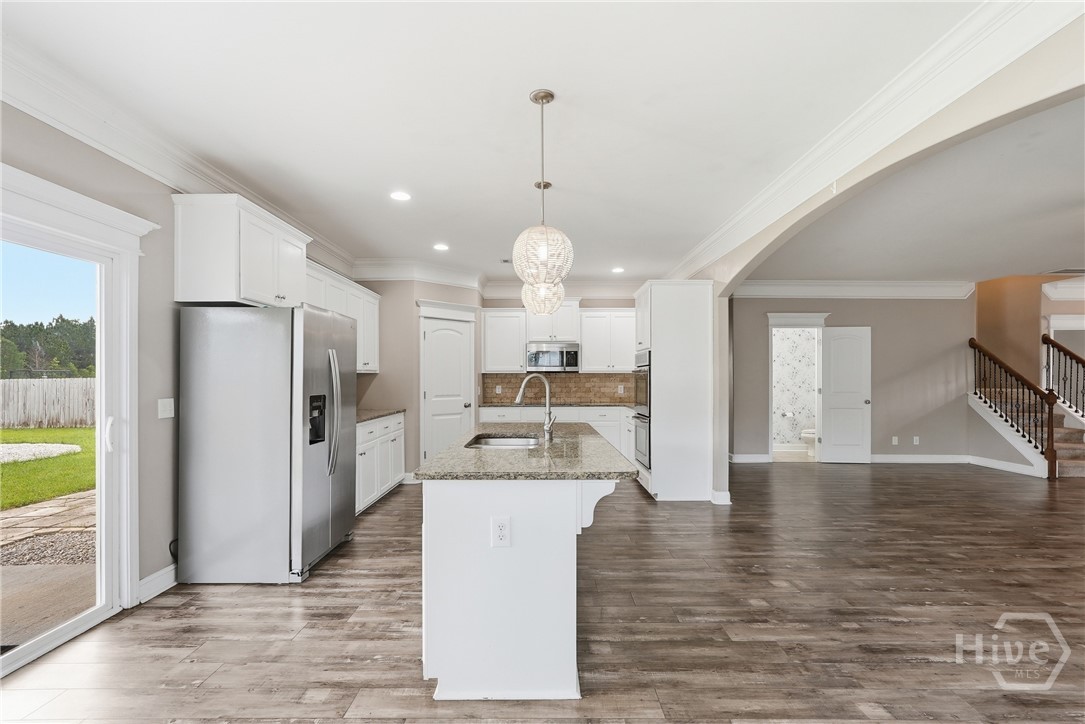 Open kitchen