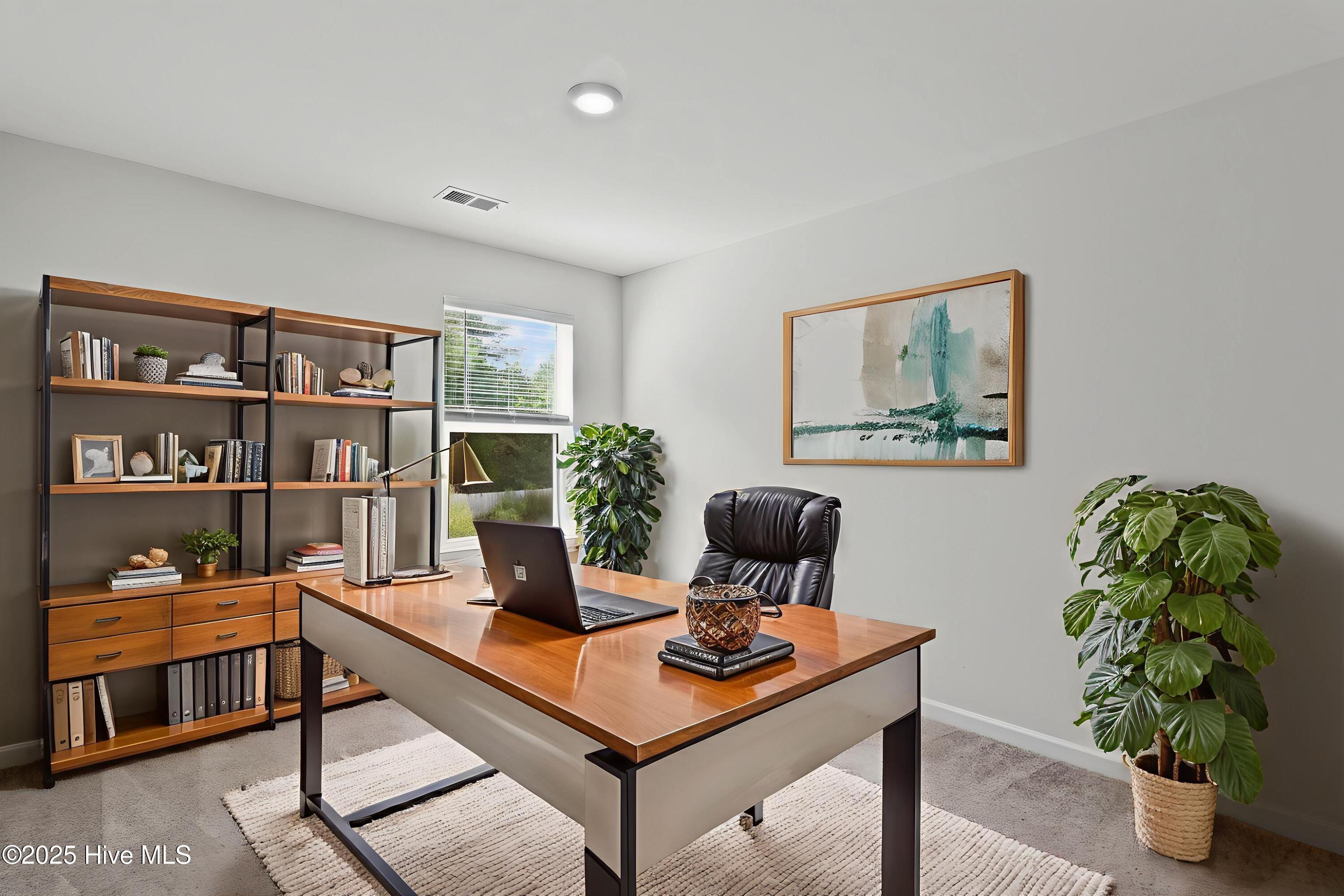 100519955 | Photo 19