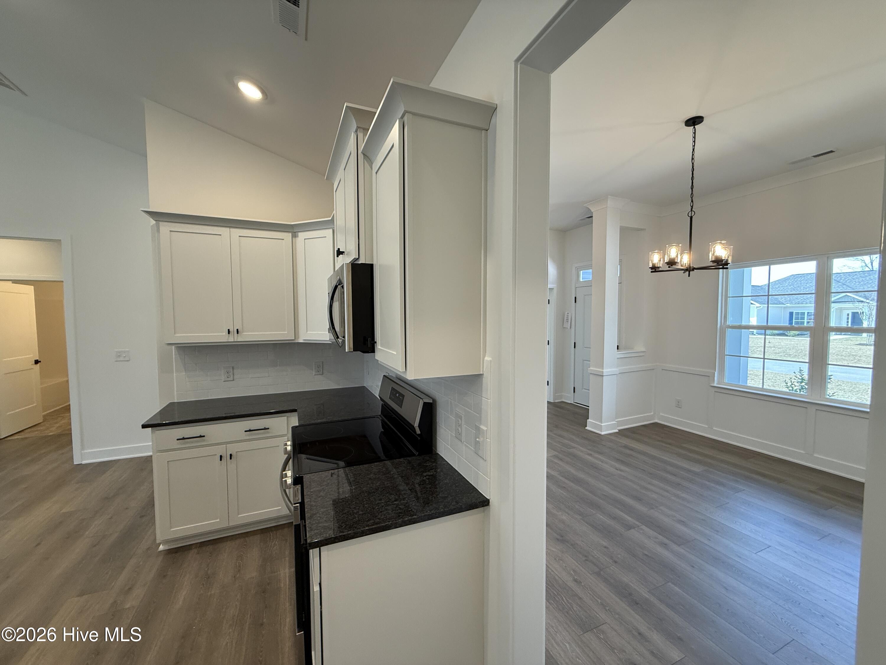 100551152 | Photo 22