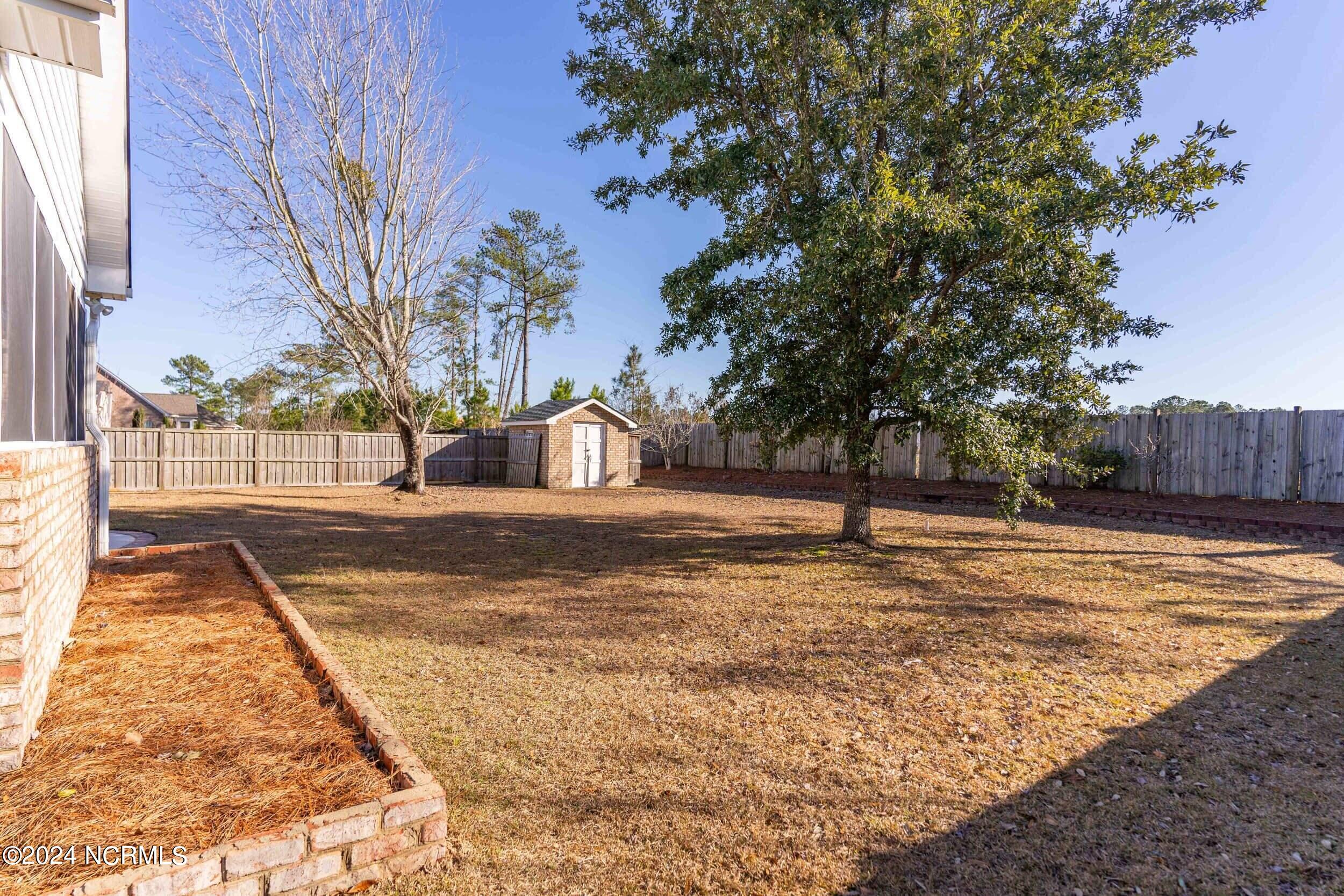 100564899 | Photo 33