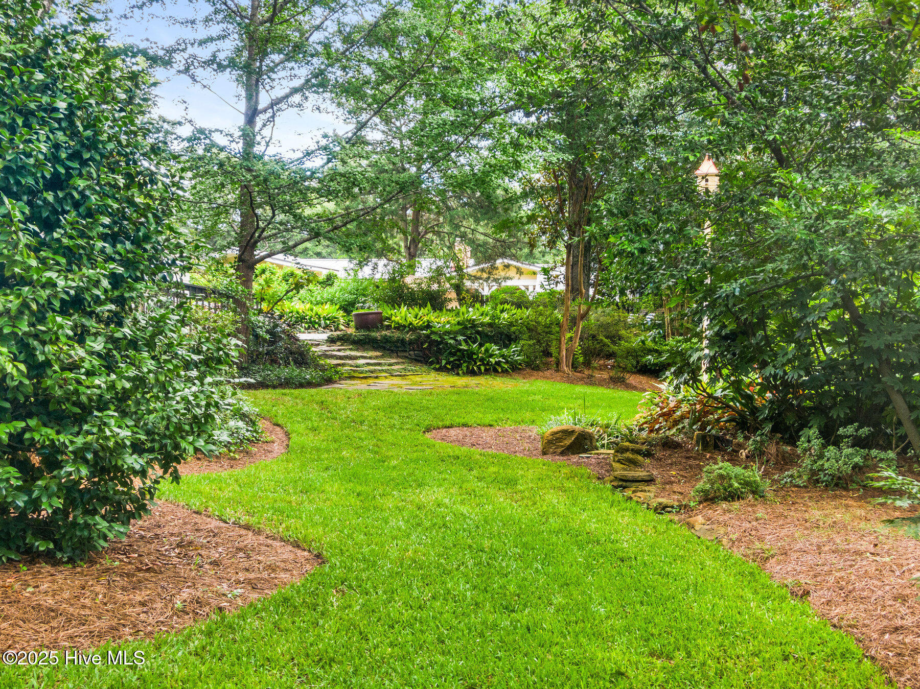 100489617 | Photo 44