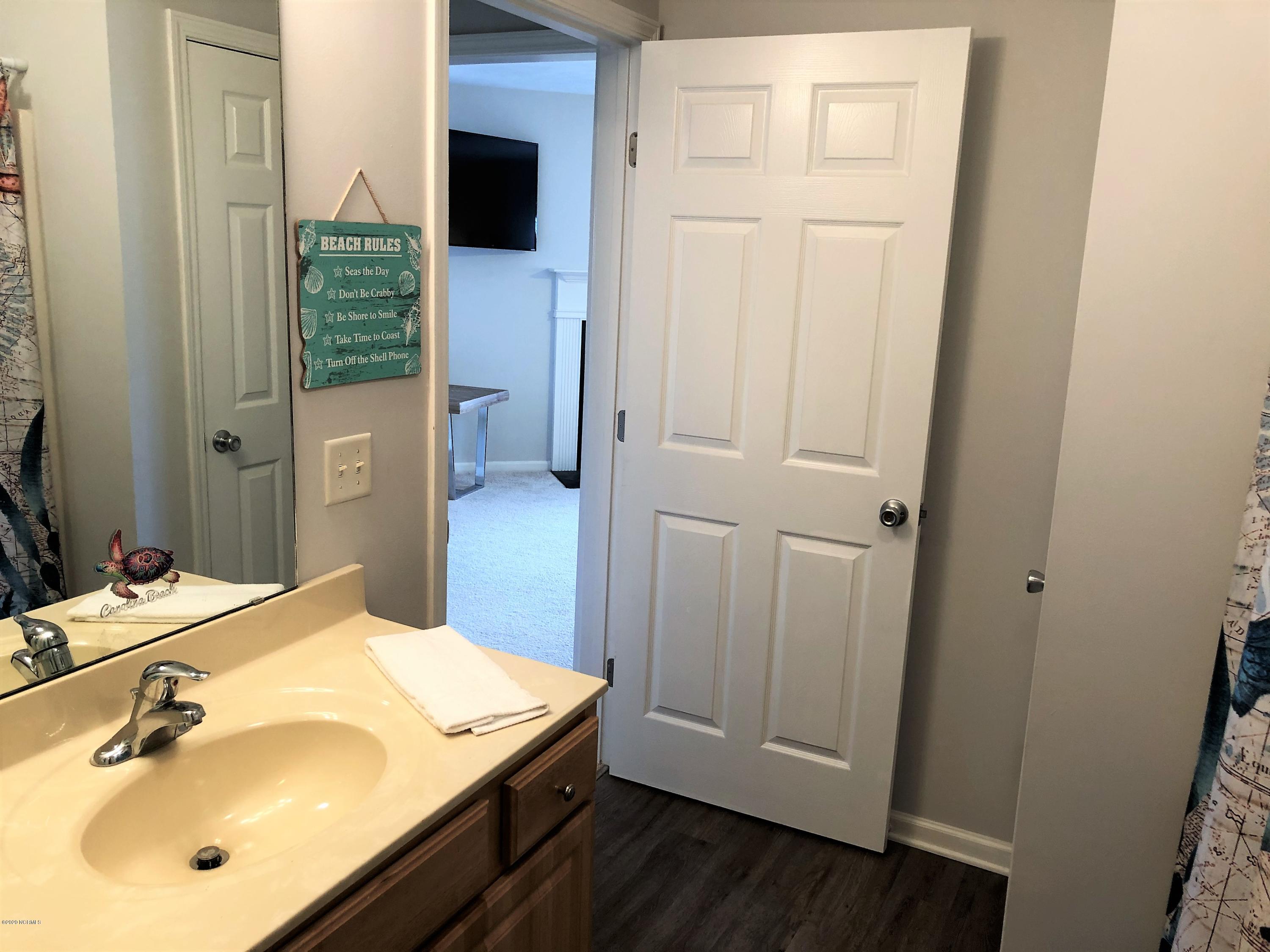 100551361 | Photo 28