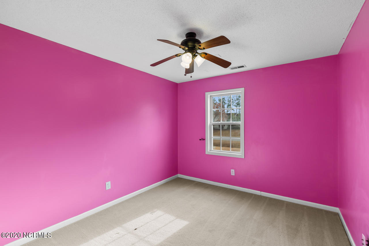 100561714 | Photo 10