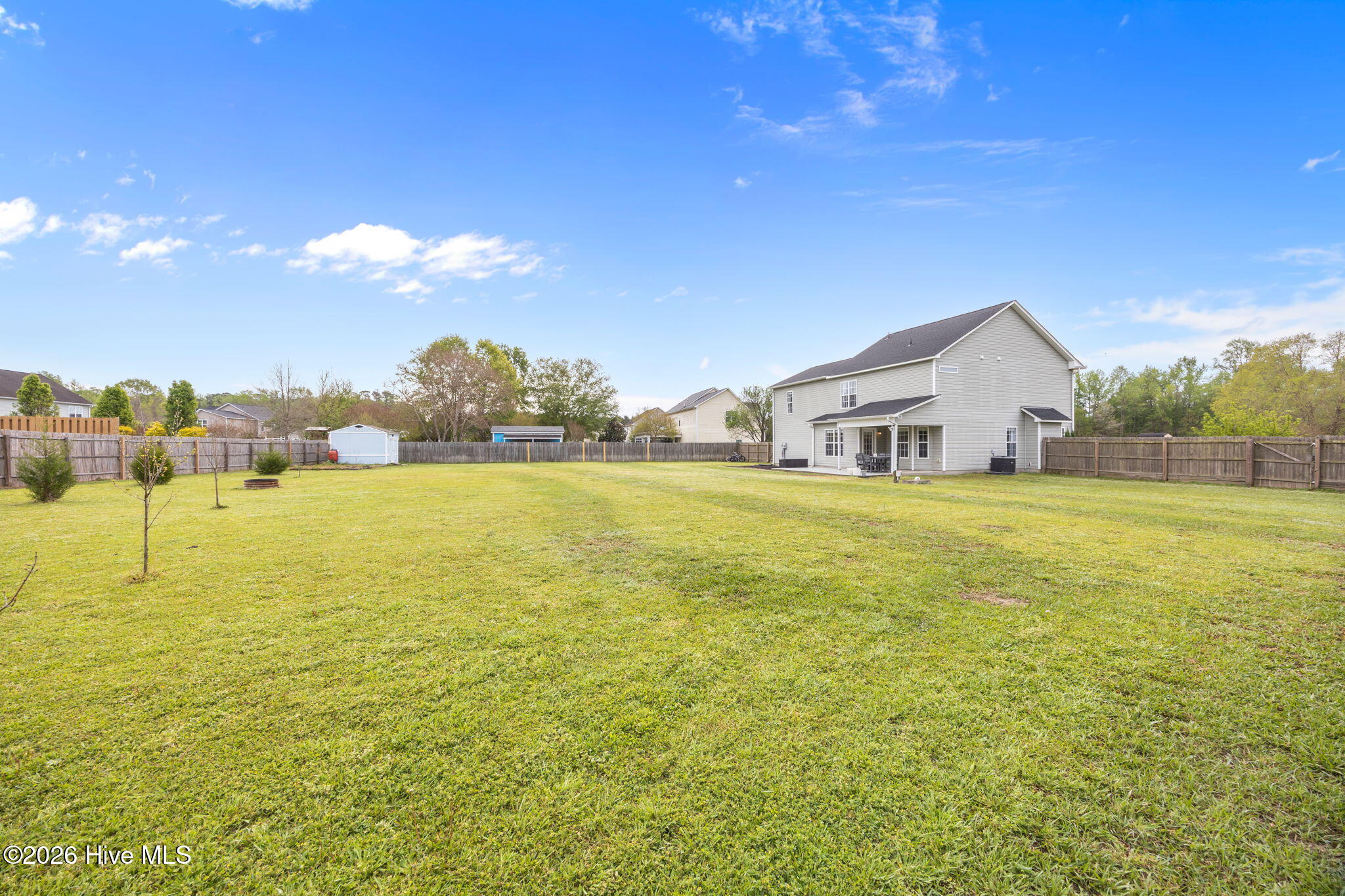 100566884 | Photo 54