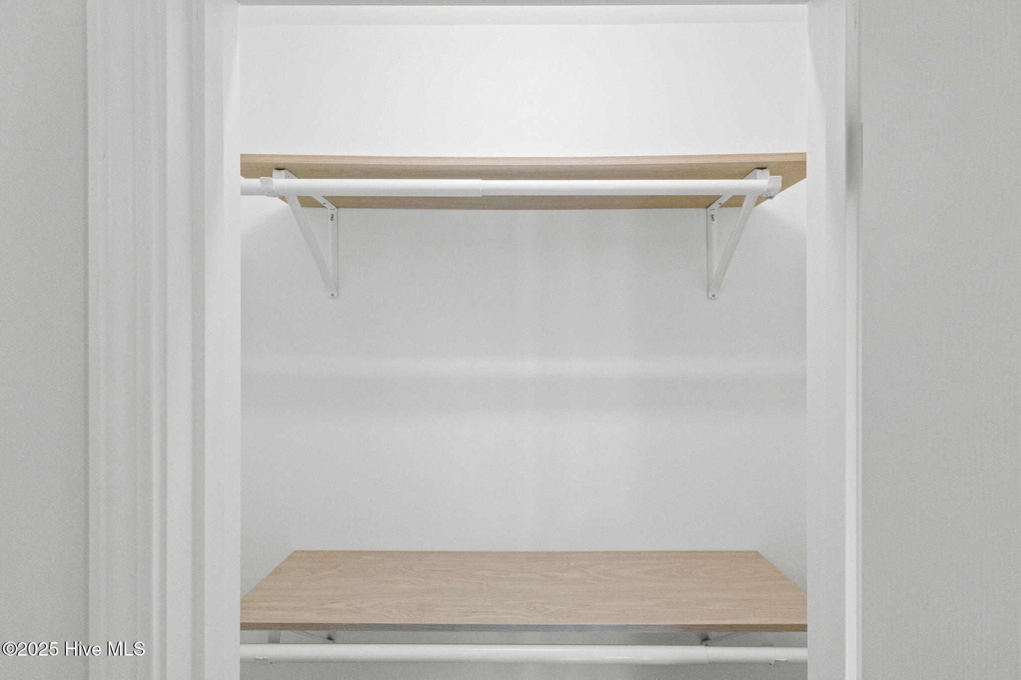 100496086 | Photo 55