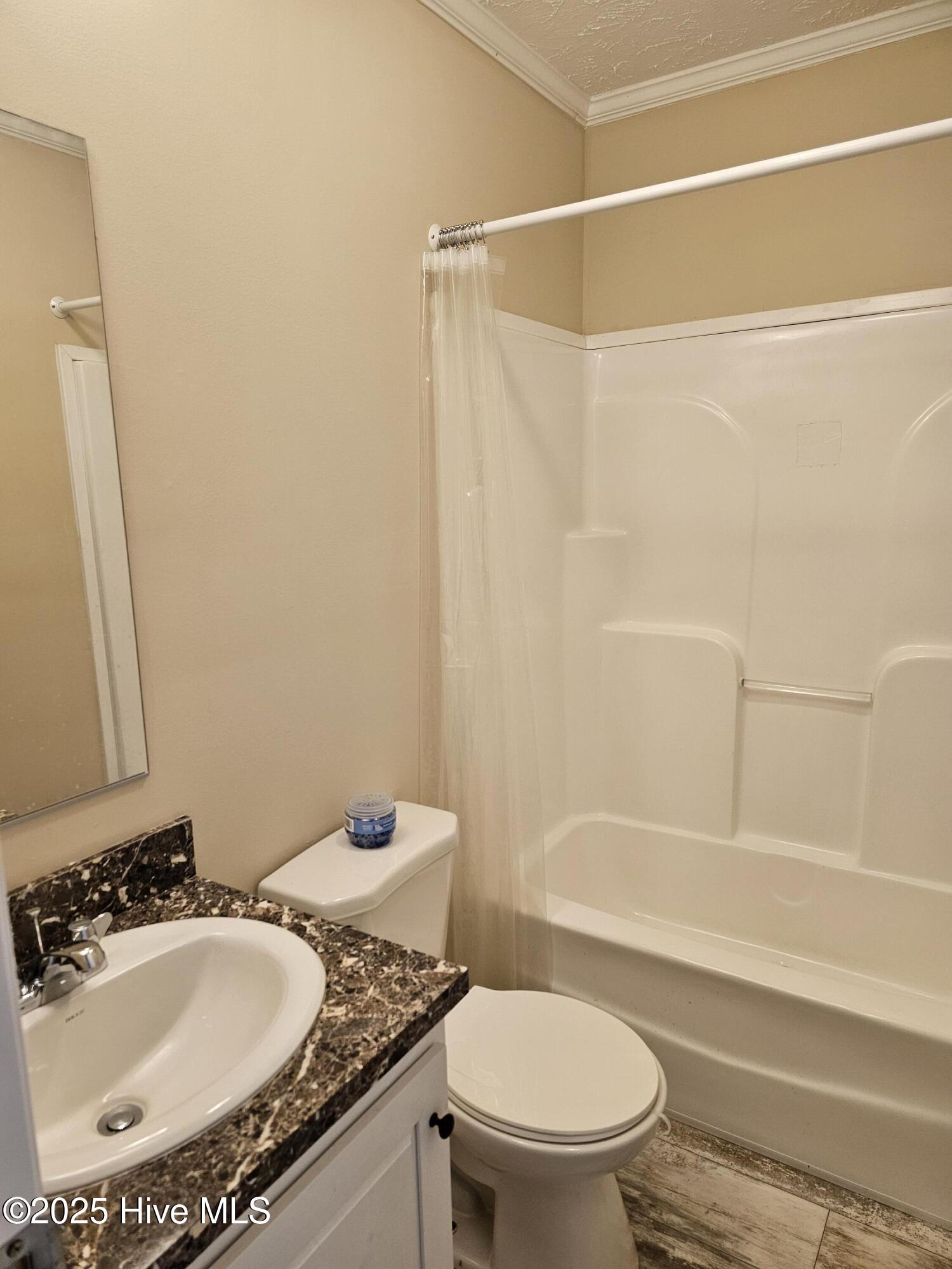 100535573 | Photo 21