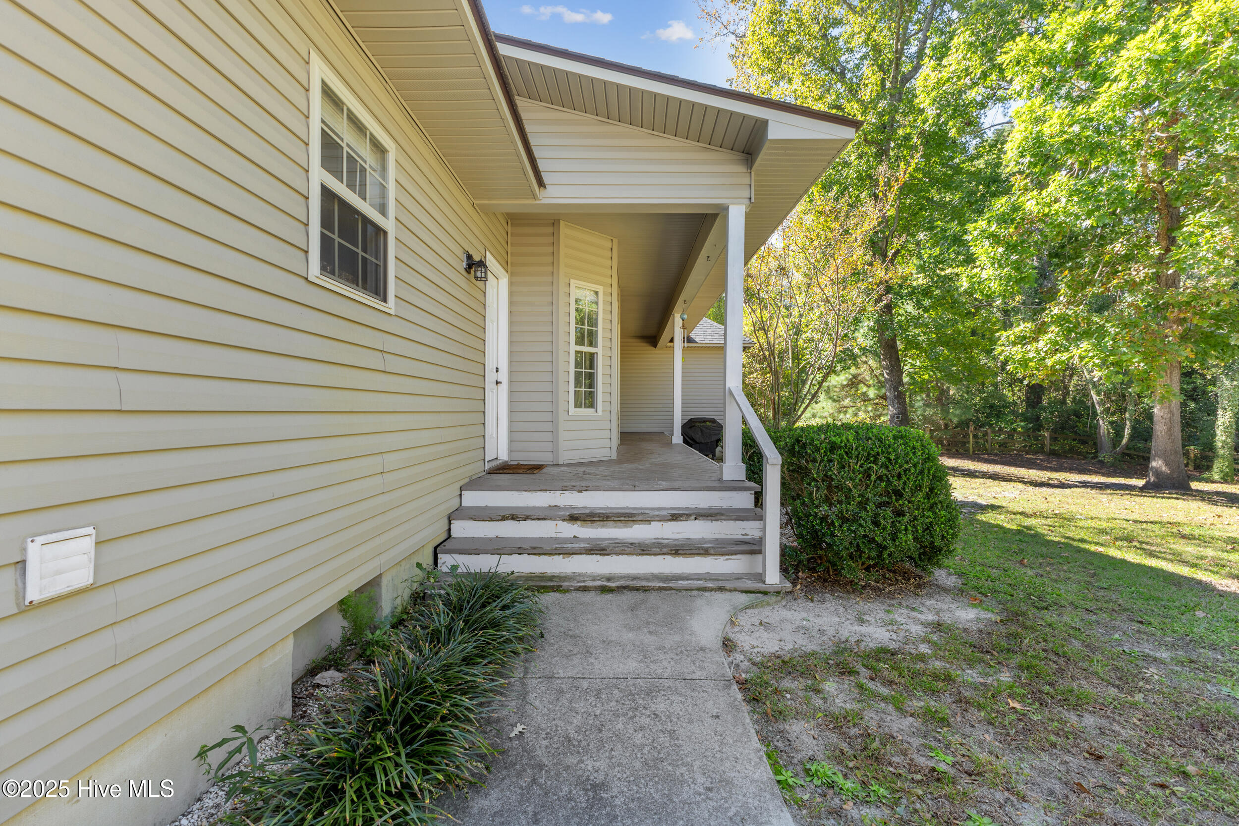 100537755 | Photo 37