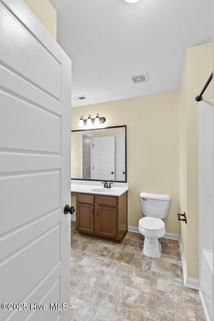 100536602 | Photo 32