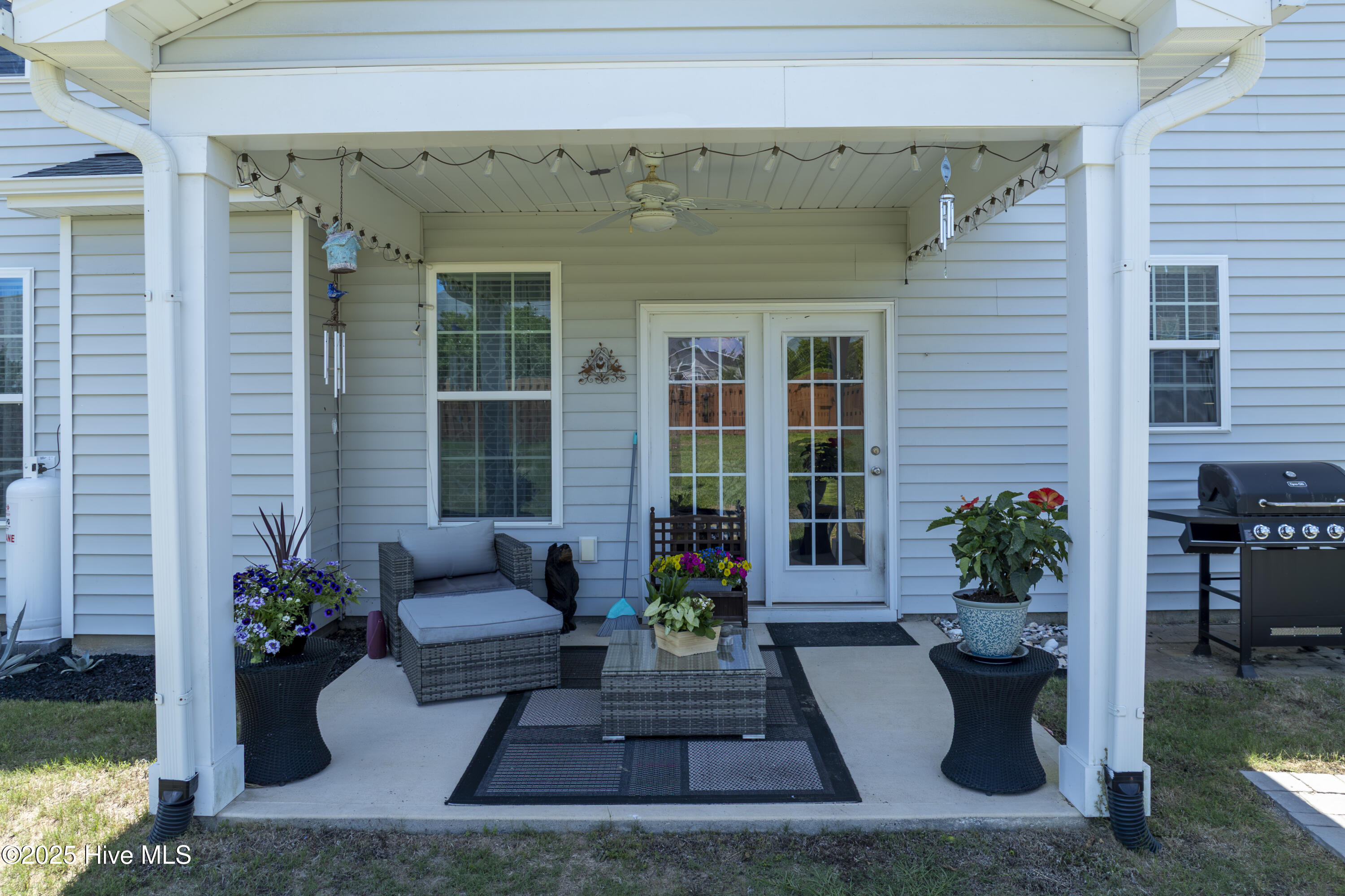 100509634 | Photo 43