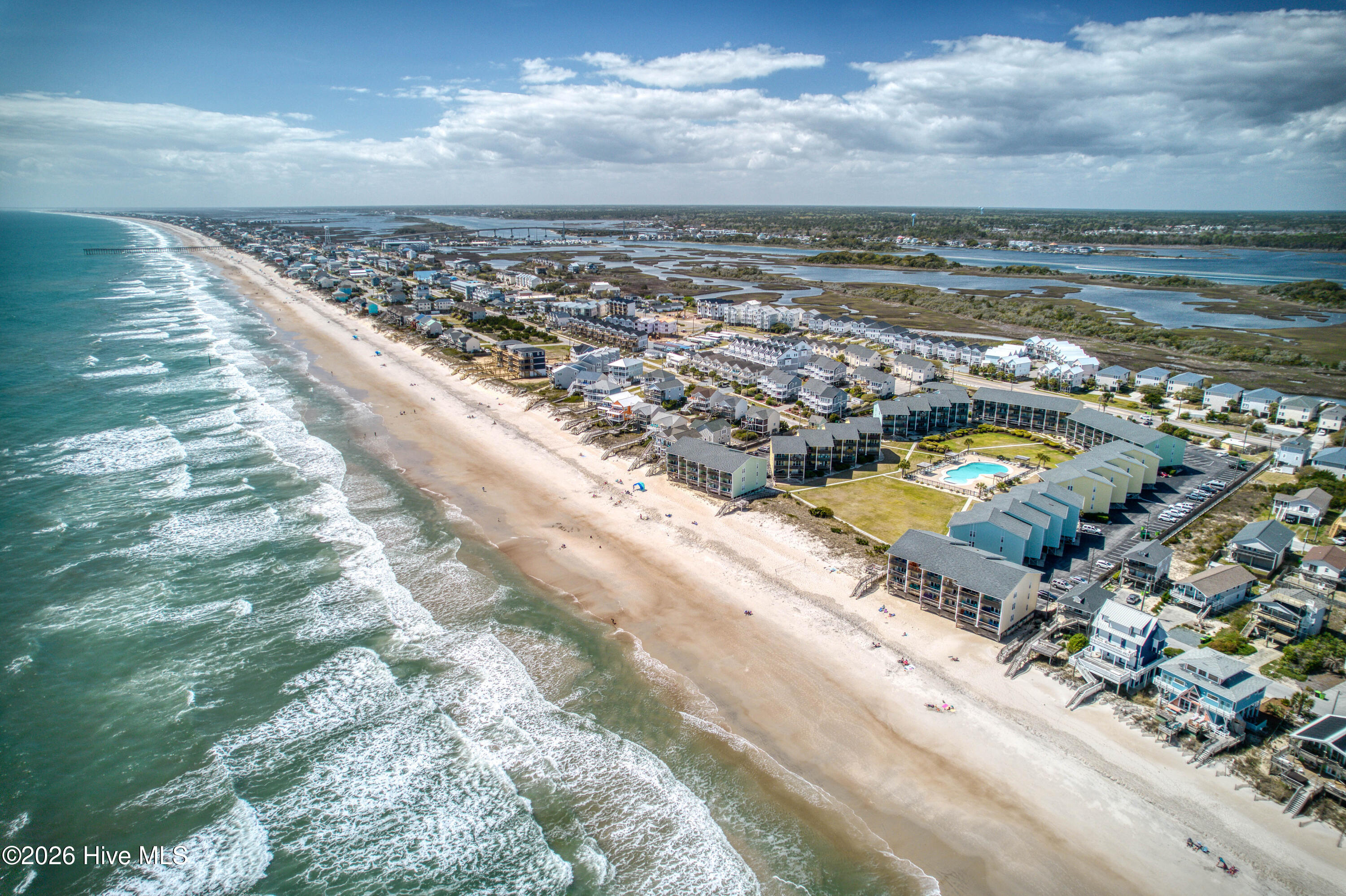 100564372 | Photo 35