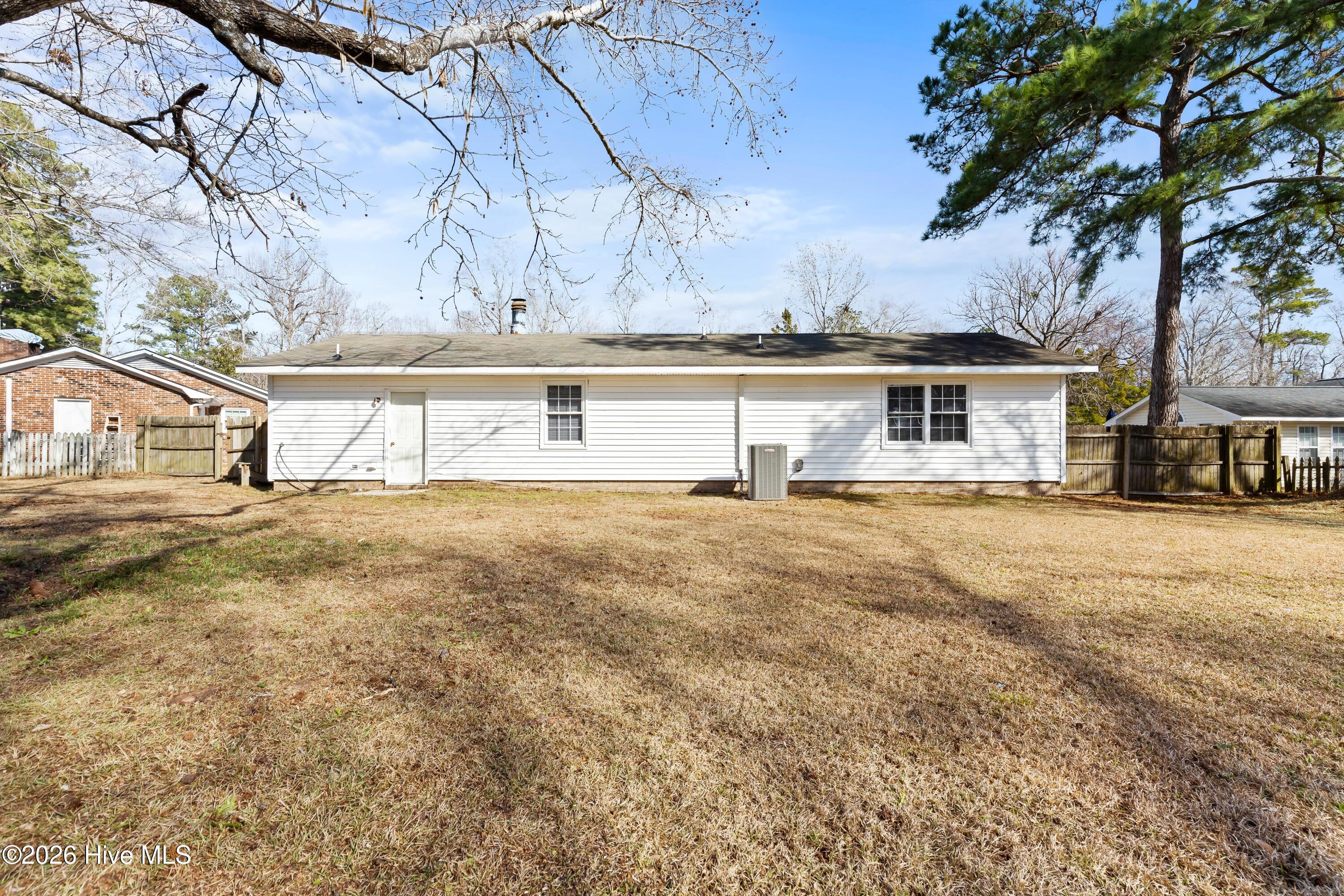 100547493 | Photo 24