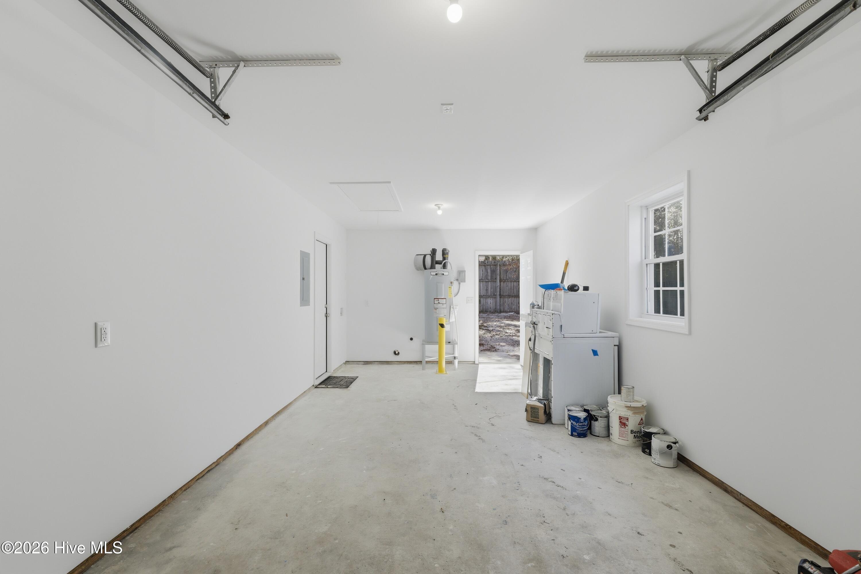 100559150 | Photo 26