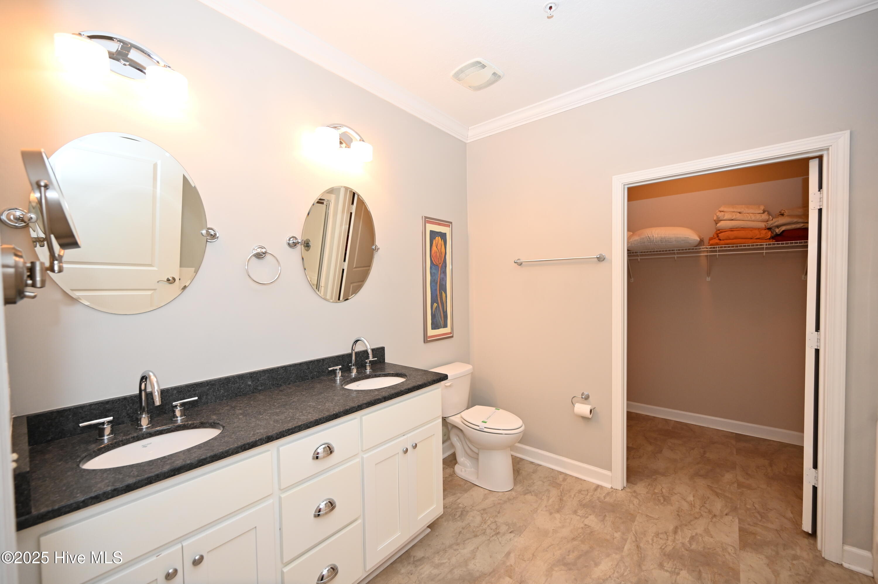 100547071 | Photo 16