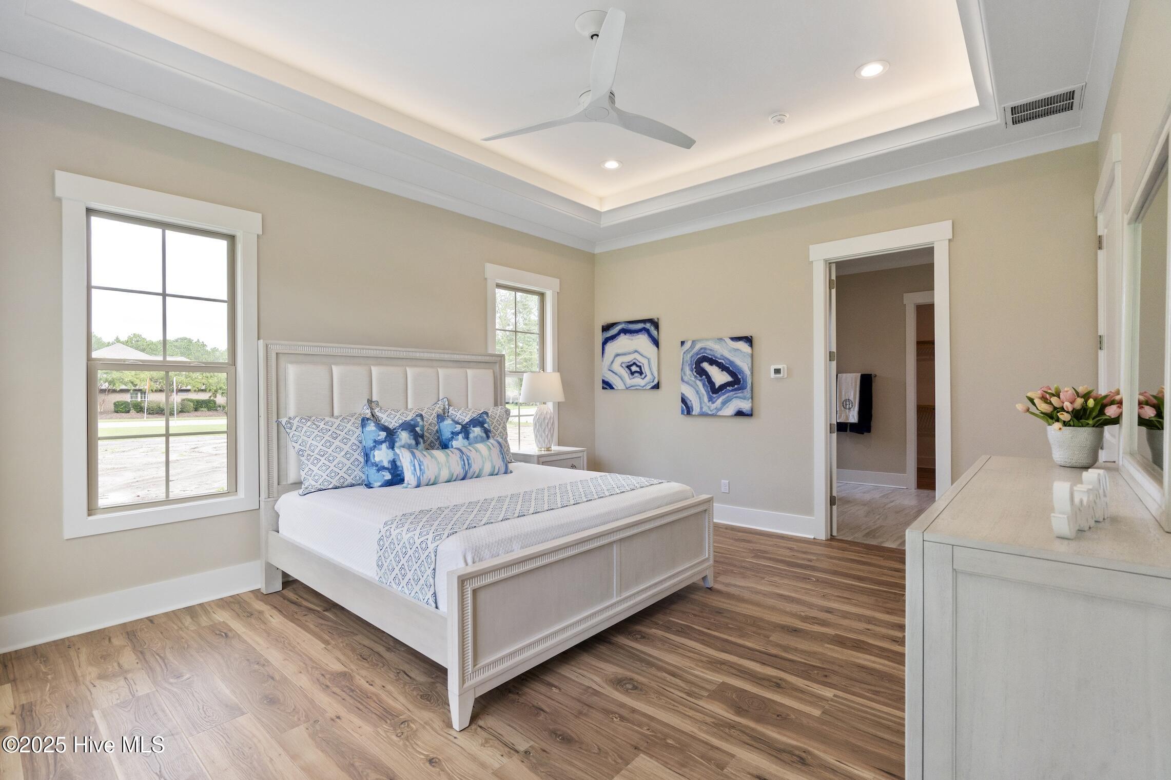 100550201 | Photo 26