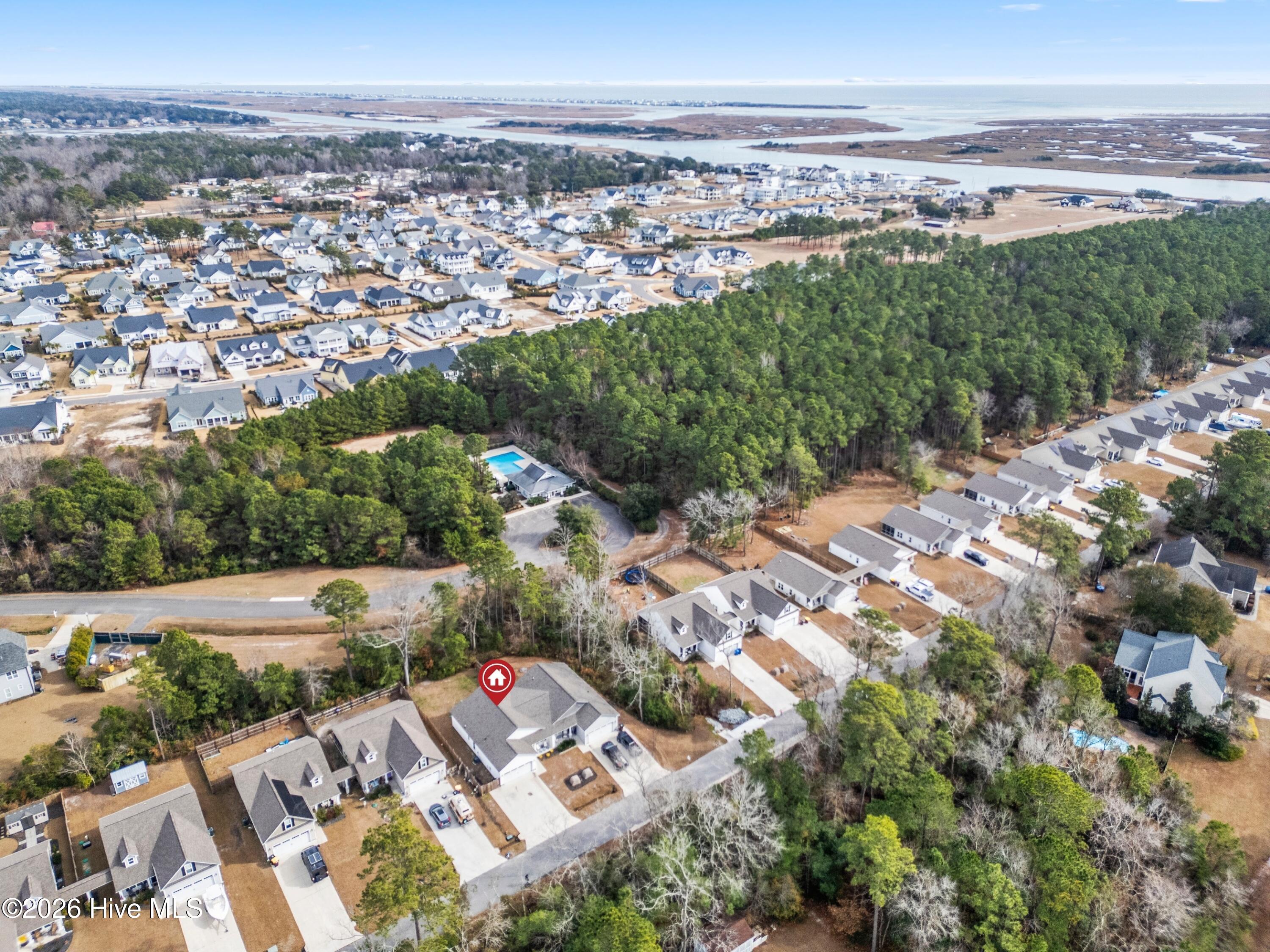 100547558 | Photo 33