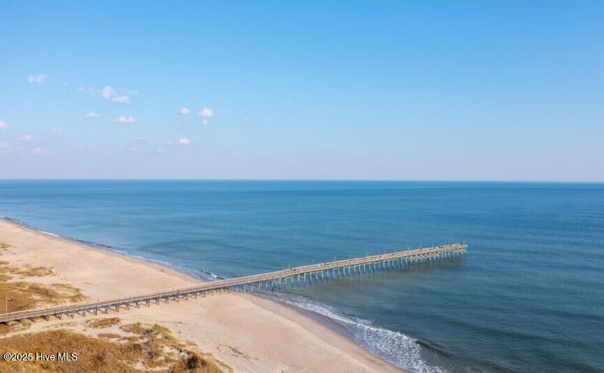 100560796 | Photo 23